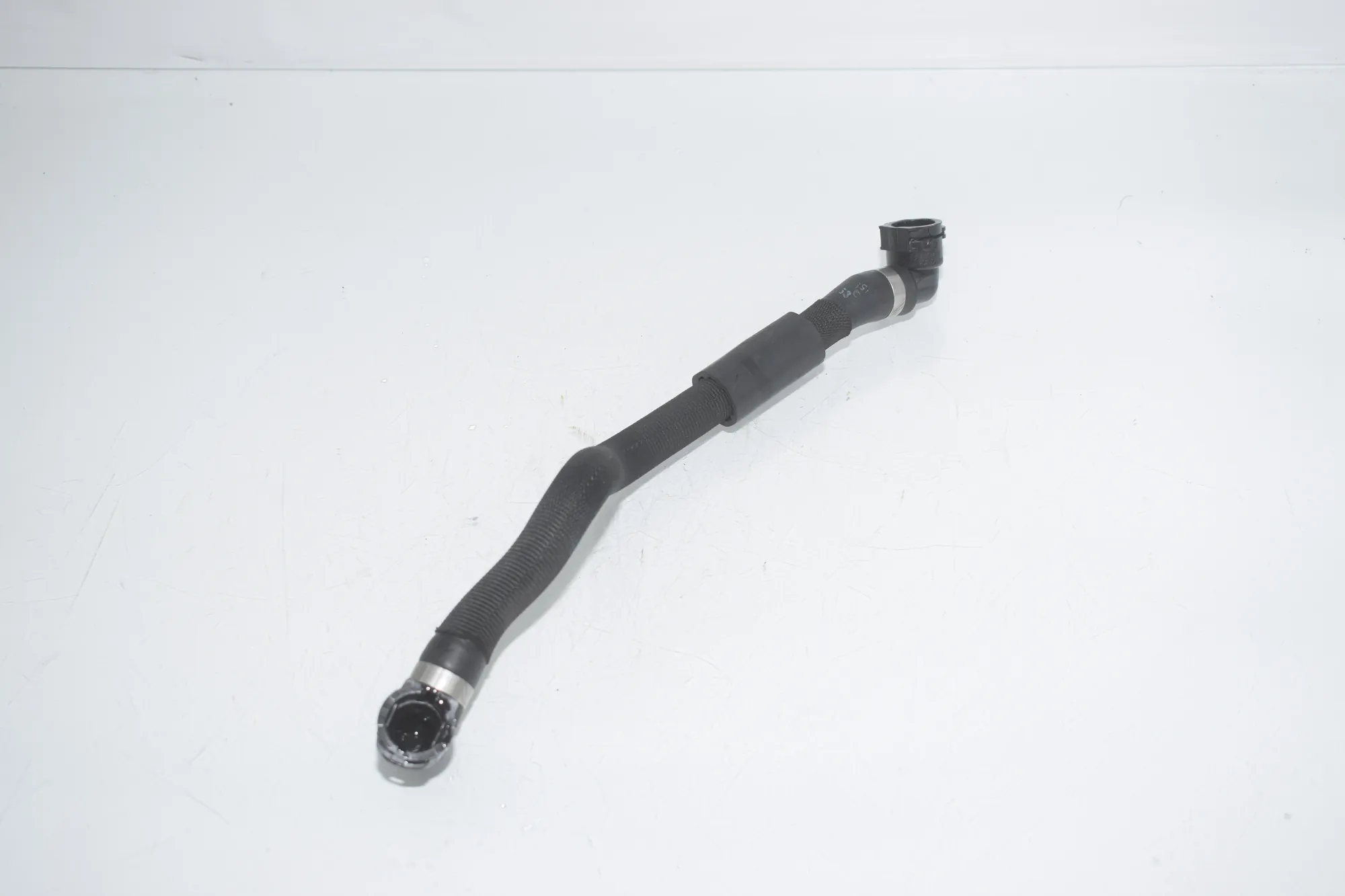 Coolant Hose Pipe – OEM 8571585 · BMW 7 (G11, G12) 750 d, Ld xDrive 2016 – 2