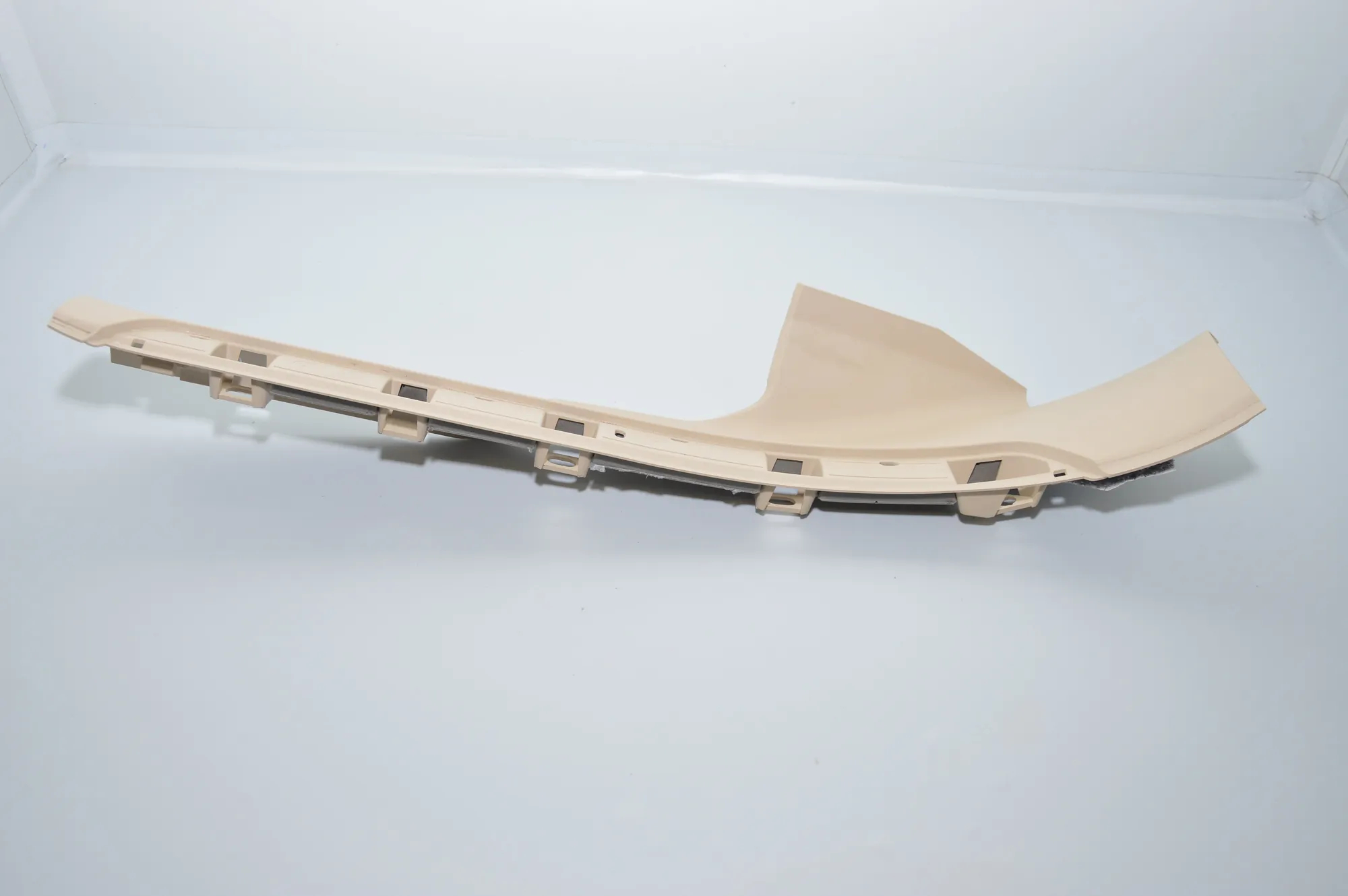 Other Trim Parts – OEM 7407305 · BMW 7 (G11, G12) BMW 7 (G11, G12) 750 i, Li xDrive 2015 – 2