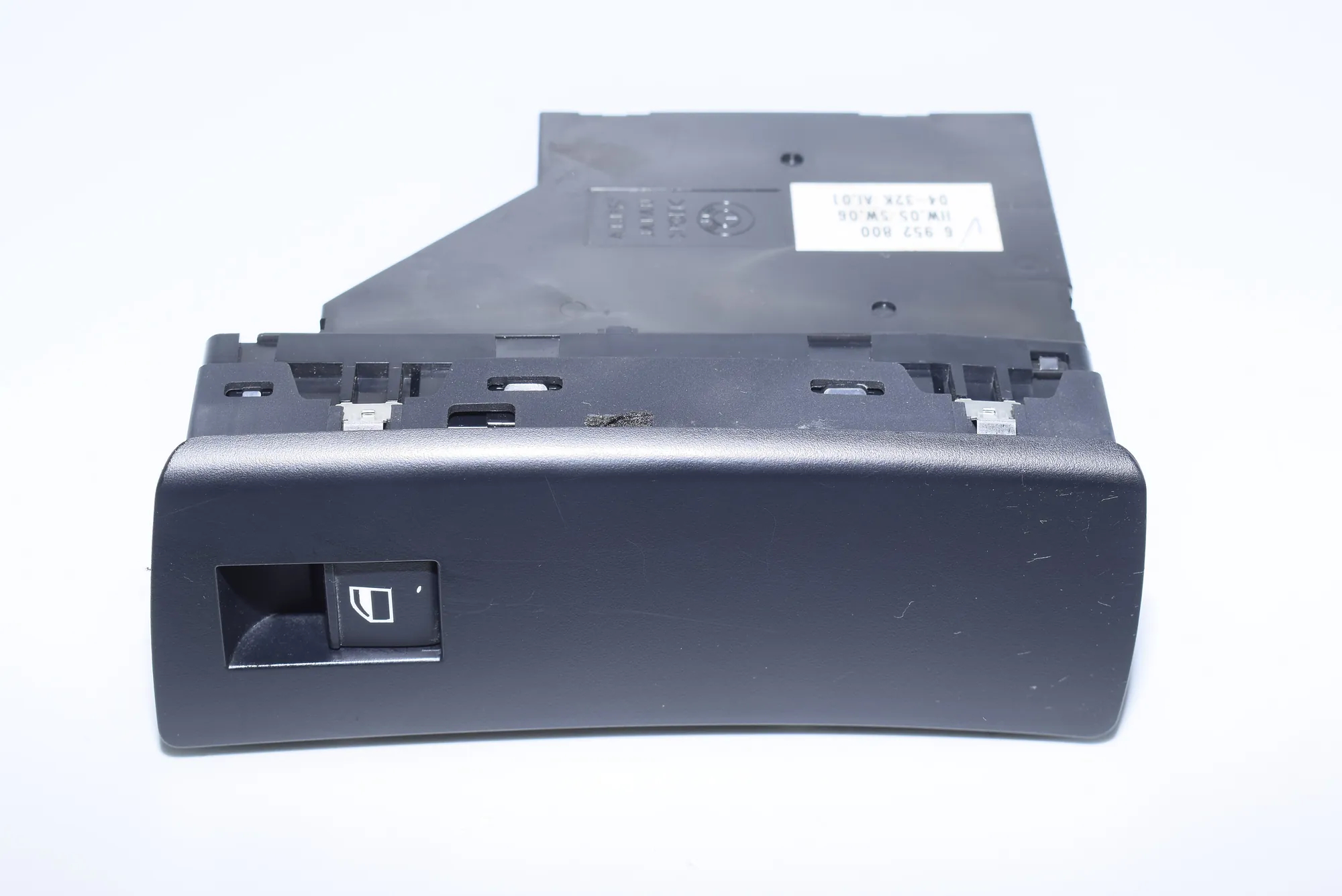 Front Left Door Window Switch – OEM 6952800 · BMW X5 (E53) 3.0 d 2004 – 2