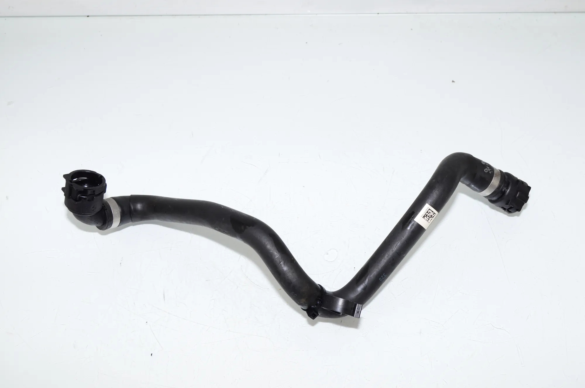 Coolant Hose Pipe – OEM 8575774 · BMW 7 (G11, G12) 750 d, Ld xDrive 2016