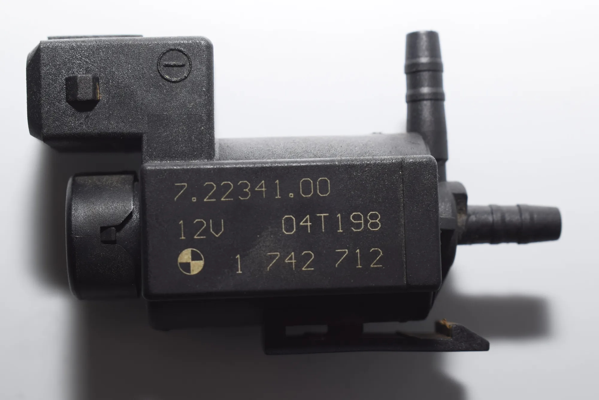 Solenoid Valve – OEM 1742712 · BMW X5 (E53) 3.0 d 2004 – 6