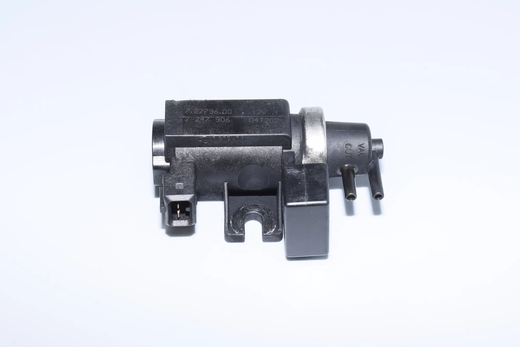Solenoid Valve – OEM 2242906 · BMW X5 (E53) 3.0 d 2004 – 2