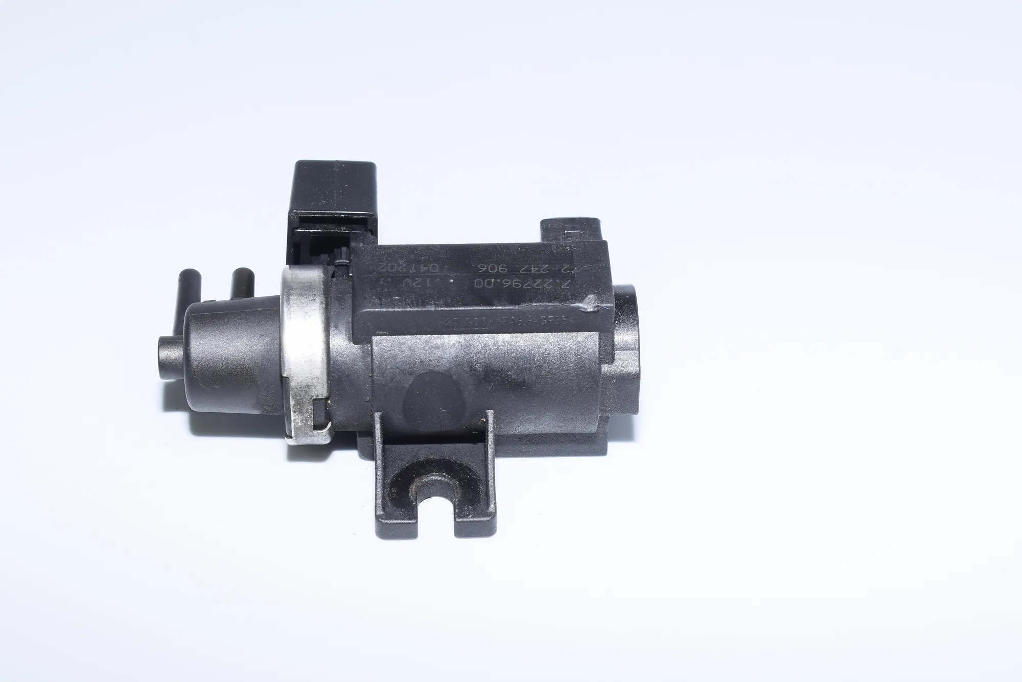 Solenoid Valve – OEM 2242906 · BMW X5 (E53) 3.0 d 2004 – 3
