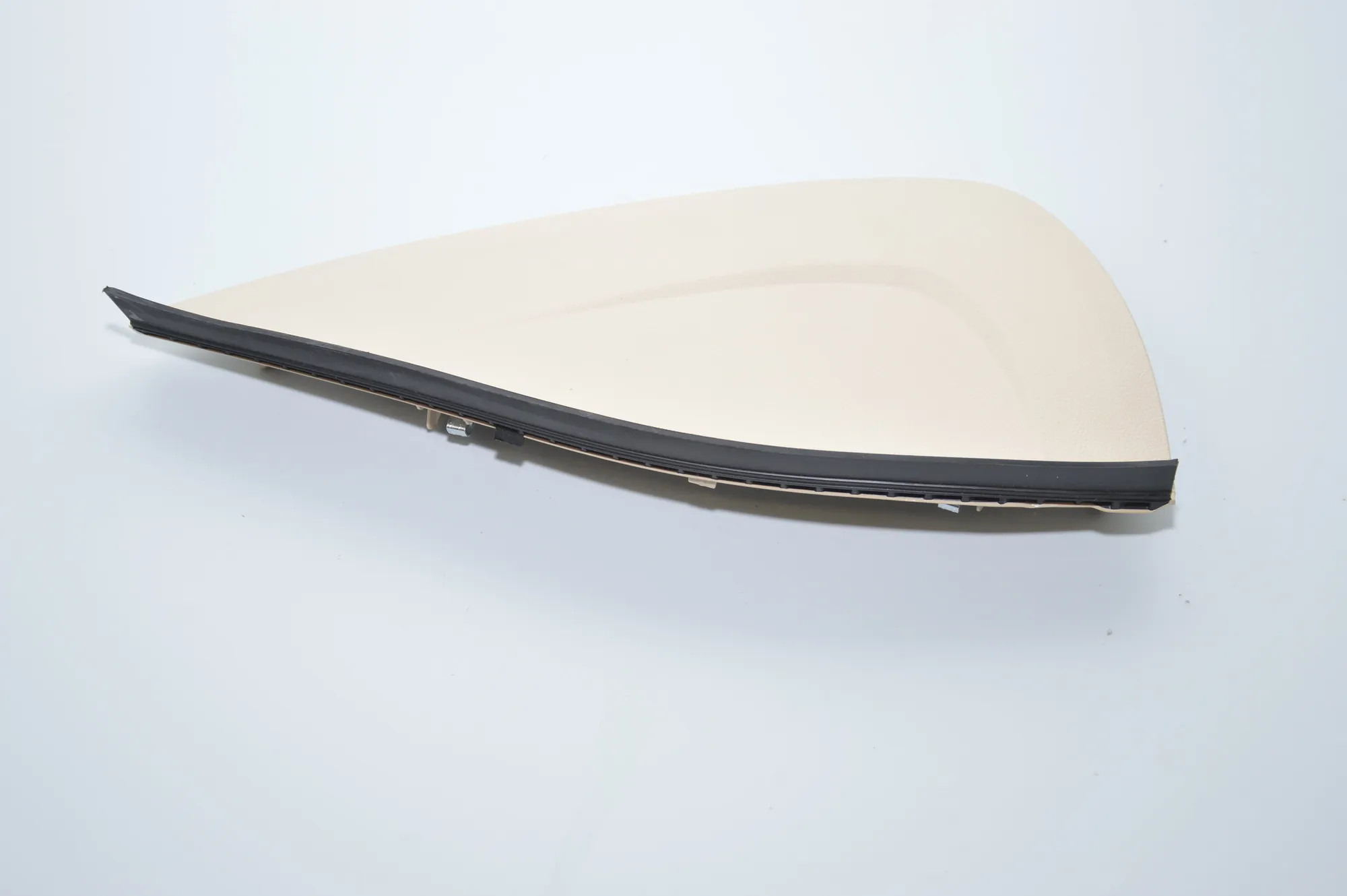 Other Trim Parts – OEM 9381378 · BMW 7 (G11, G12) BMW 7 (G11, G12) 750 i, Li xDrive 2015 – 2