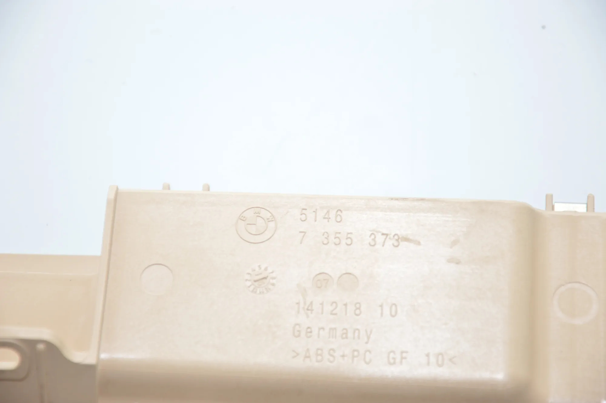 Other Trim Parts – OEM 7355373 · BMW 7 (G11, G12) BMW 7 (G11, G12) 750 i, Li xDrive 2015 – 5