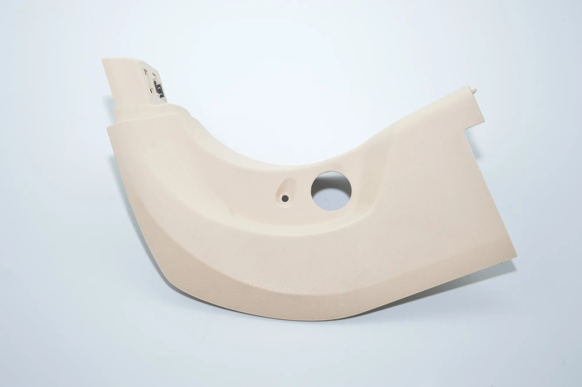 Front Left A Pillar Trim – OEM 7343385 · BMW 7 (G11, G12) BMW 7 (G11, G12) 750 i, Li xDrive 2015 – 3
