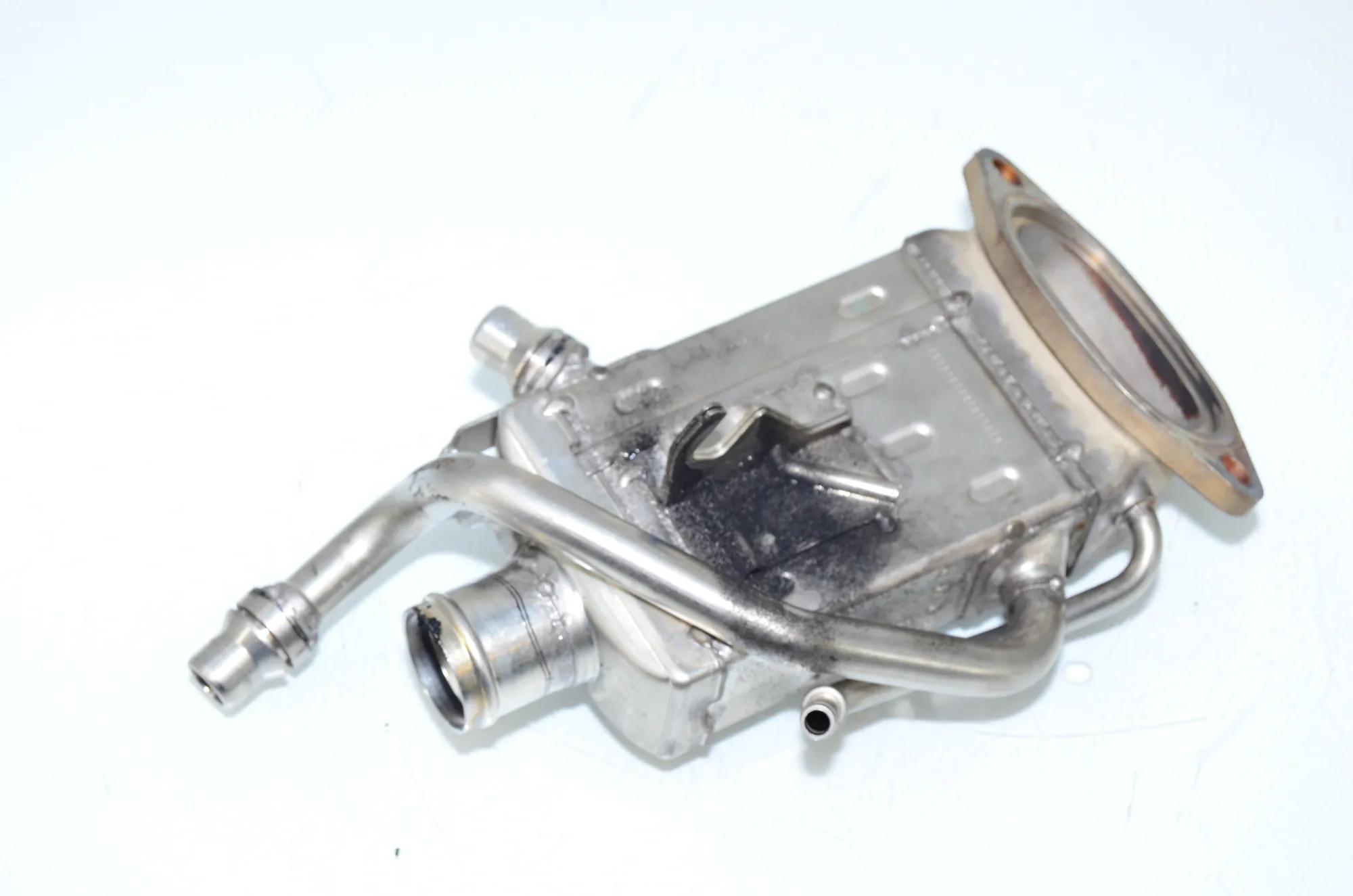 Other Engine Compartment Parts – OEM 8576128 · BMW 7 (G11, G12) 750 d, Ld xDrive 2016 – 3