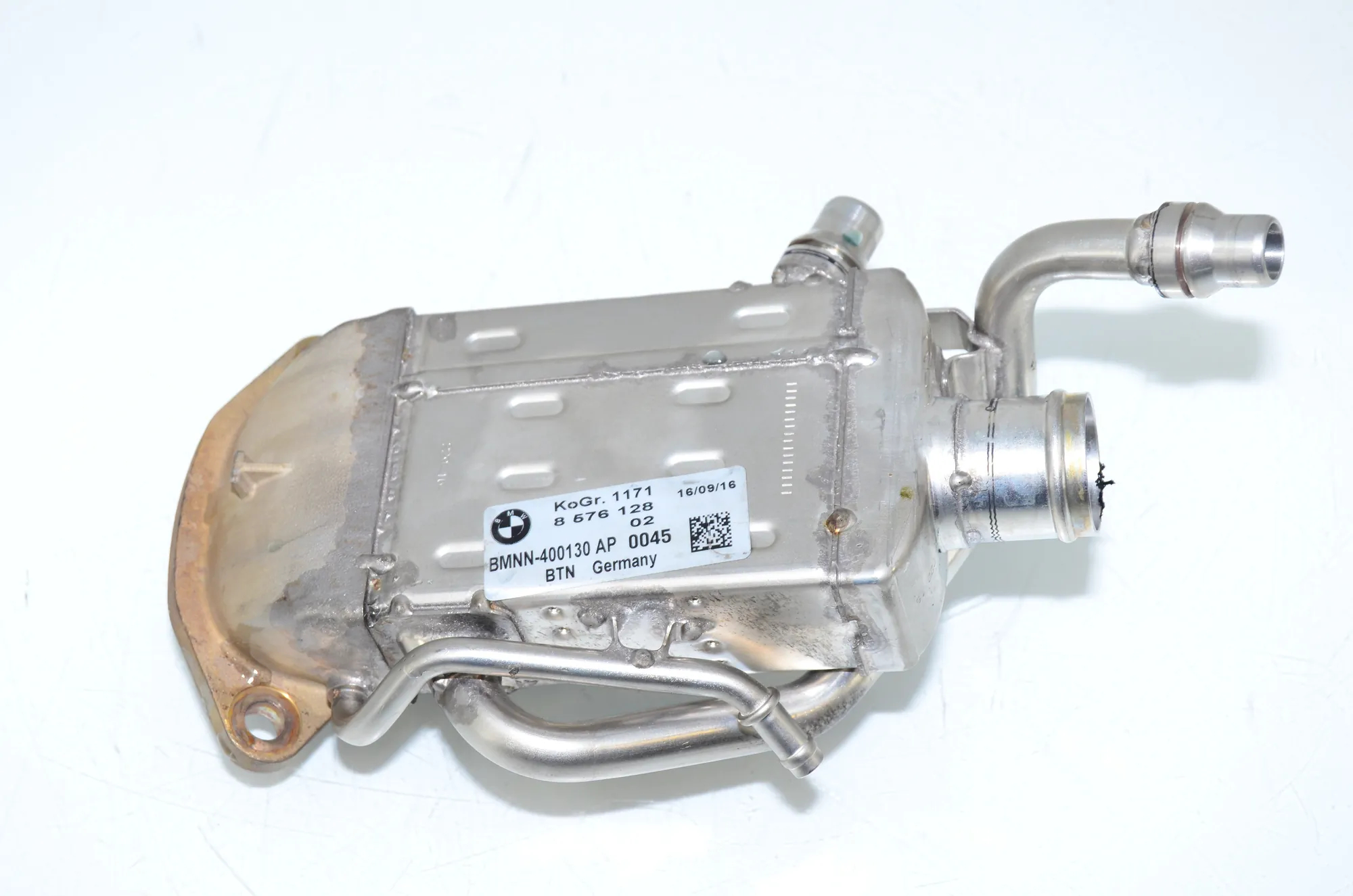 Other Engine Compartment Parts – OEM 8576128 · BMW 7 (G11, G12) 750 d, Ld xDrive 2016