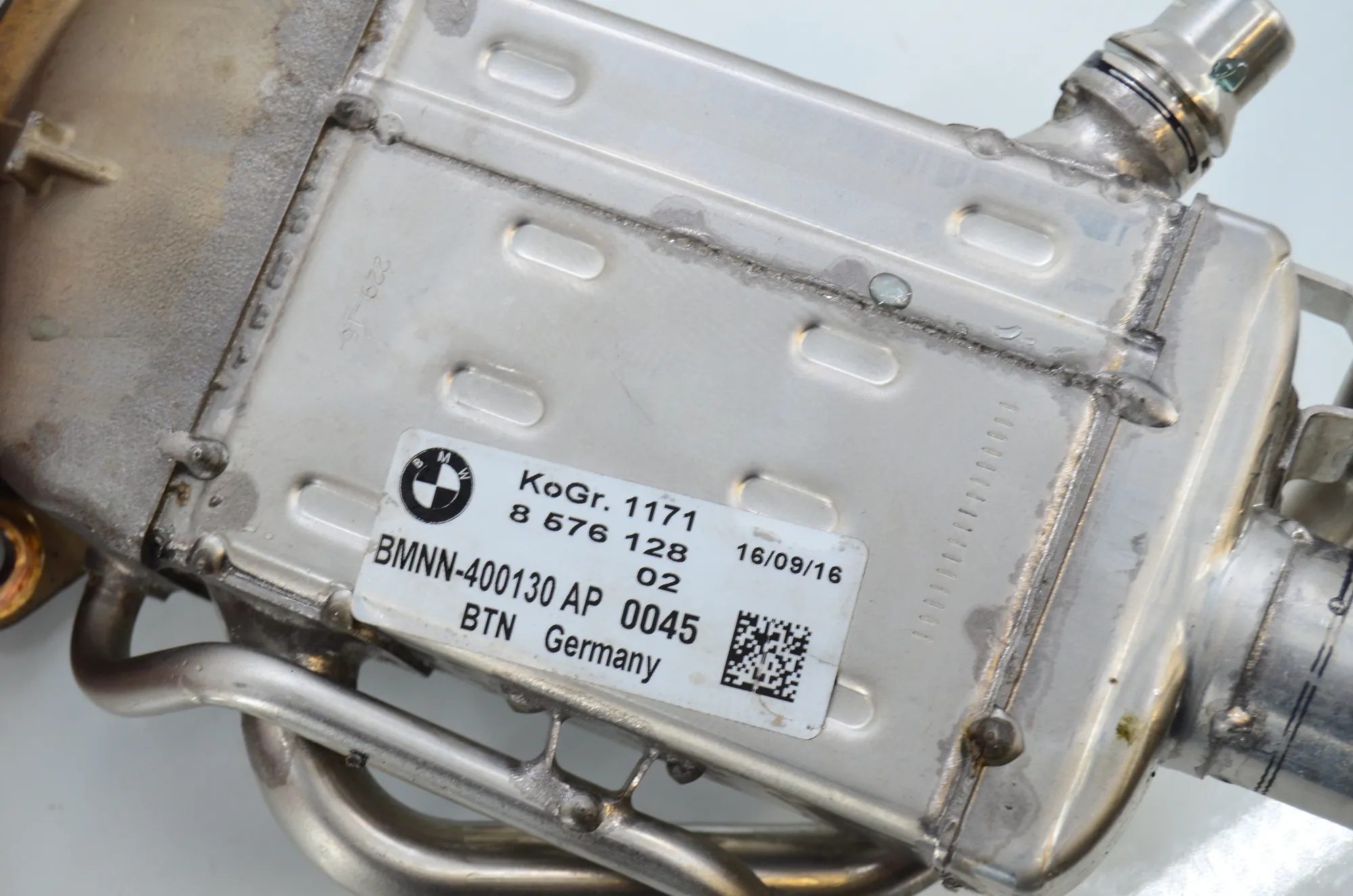 Other Engine Compartment Parts – OEM 8576128 · BMW 7 (G11, G12) 750 d, Ld xDrive 2016 – 4