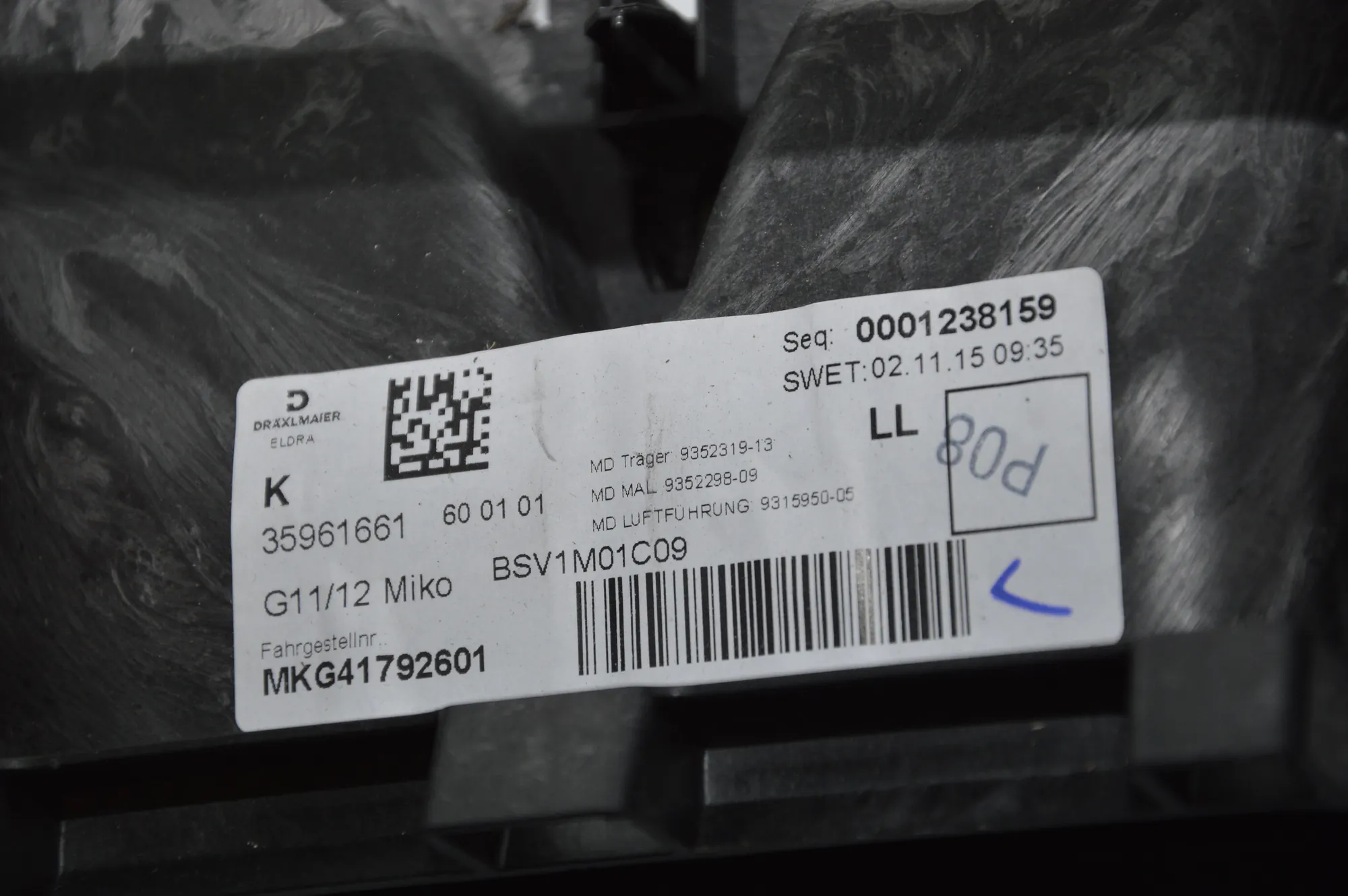 Armrest – OEM 9352298 · BMW 7 (G11, G12) BMW 7 (G11, G12) 750 i, Li xDrive 2015 – 4