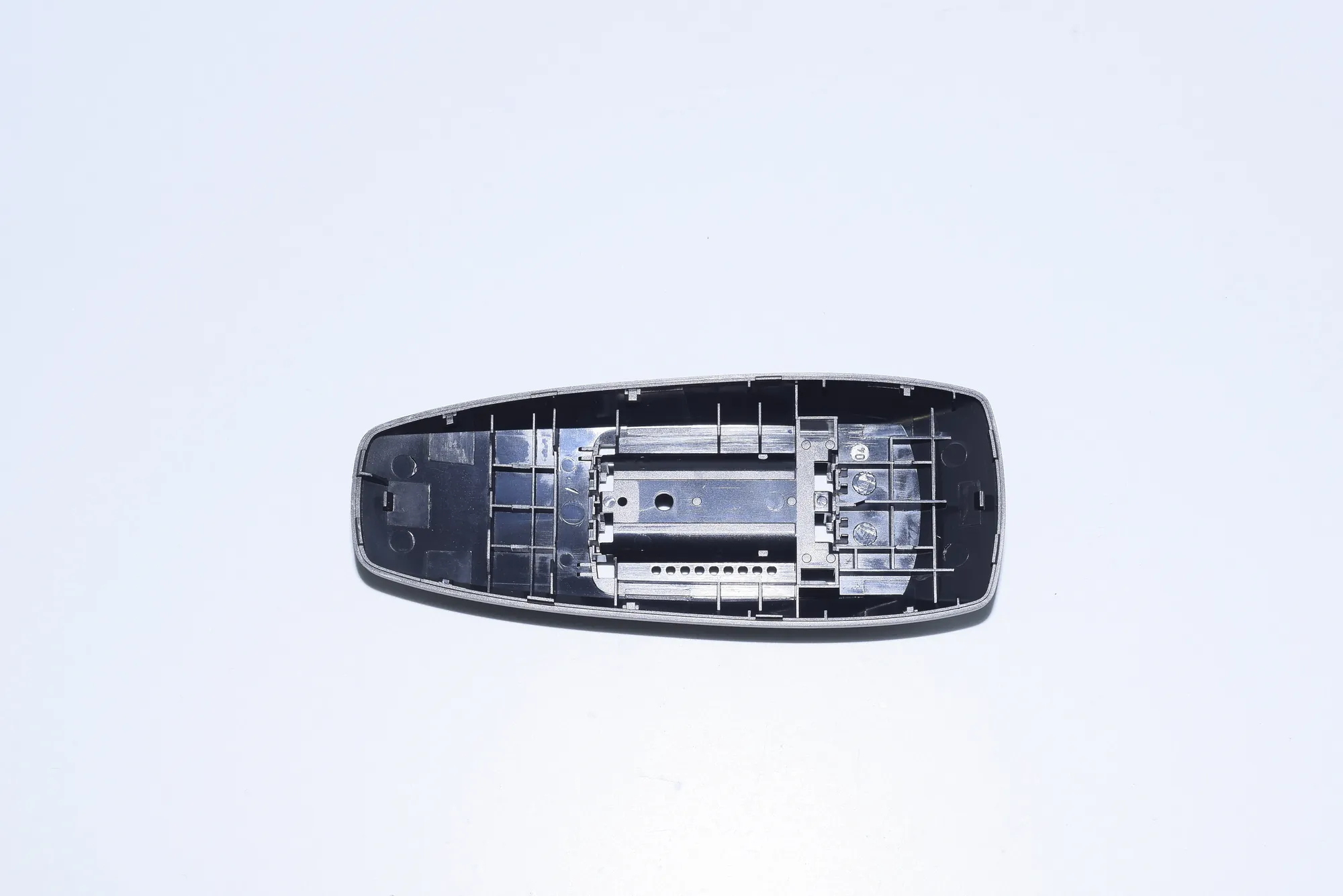 Other Interior Parts – OEM 65129183498 · BMW 7 (G11, G12) BMW 7 (G11, G12) 2015 – 3