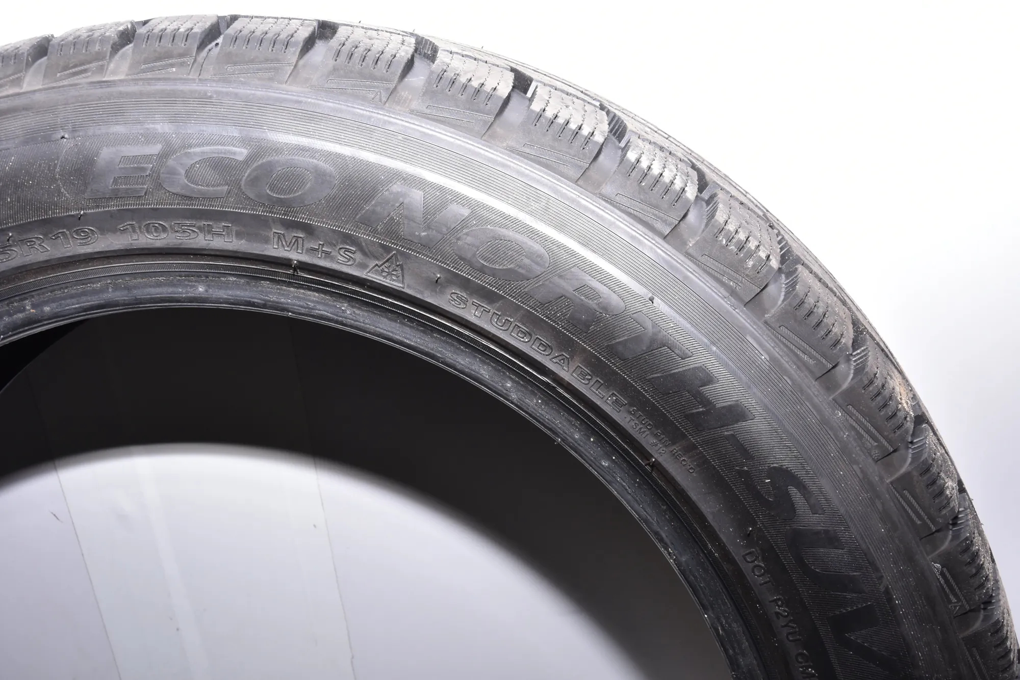 Tyre Kit – OEM NA · BMW X4 (G02, F98) BMW X4 (G02, F98) 2018 – 3