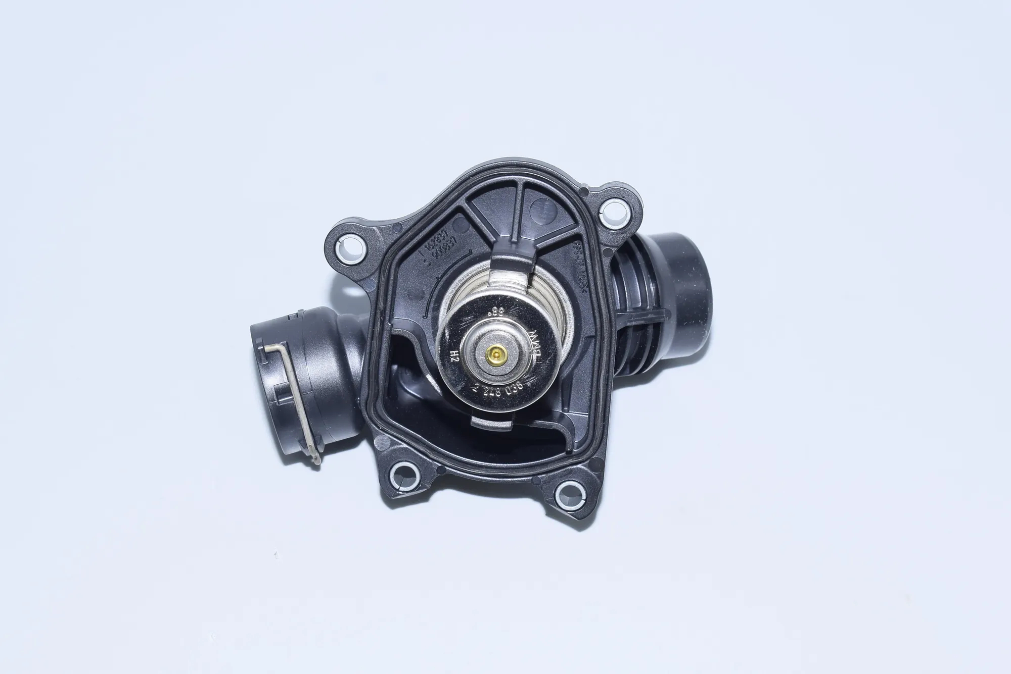 Thermostat – OEM 2248038 · BMW 7 (E65, E66, E67) BMW 7 (E65, E66, E67) 730 d 2002 – 2
