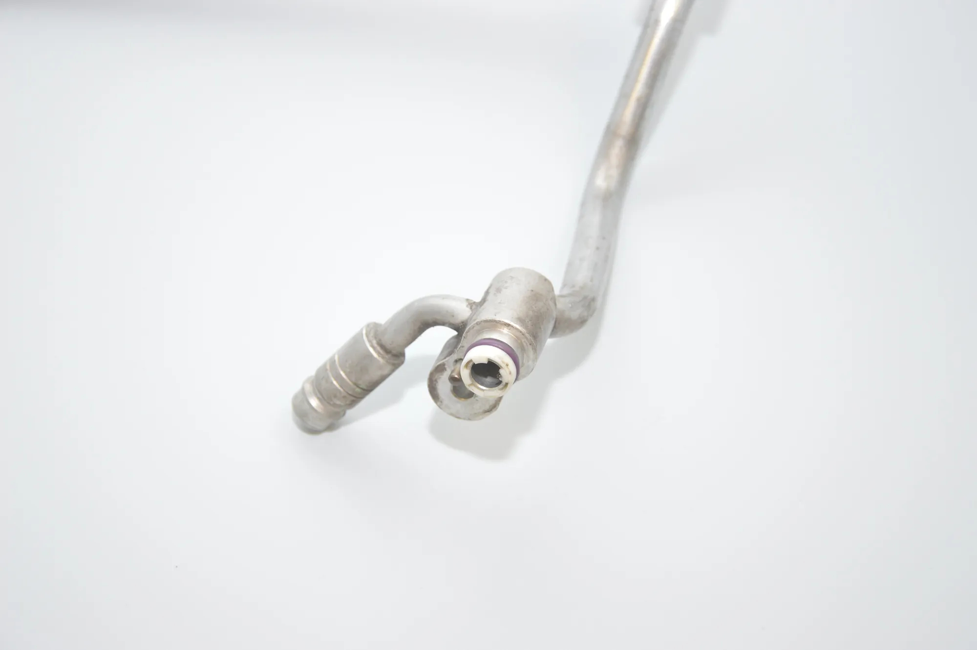 A/C Air Con Hose Pipe – OEM 4254217 · BMW 7 (F01, F02) BMW 7 (F01, F02) 2011 – 2