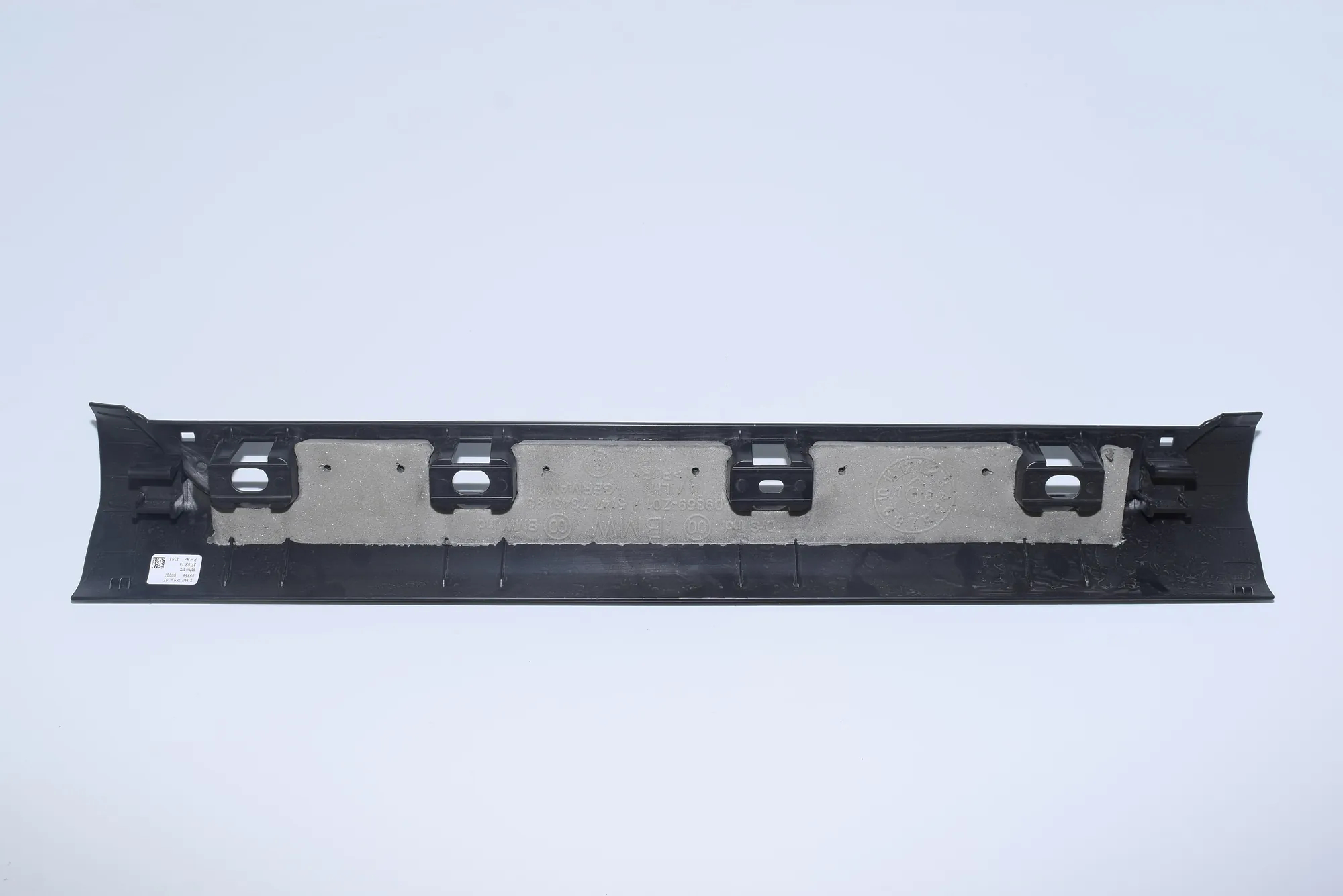 Other Interior Parts – OEM 7390769 · BMW 7 (G11, G12) BMW 7 (G11, G12) 2015 – 5