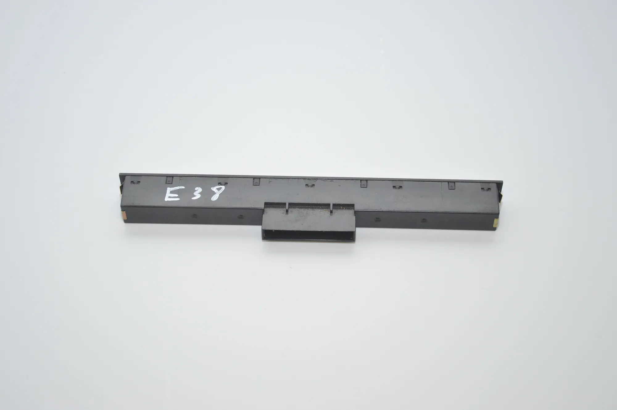 Button Switch Panel – OEM 8373708 · BMW 7 (E38) BMW 7 (E38) 2000 – 3