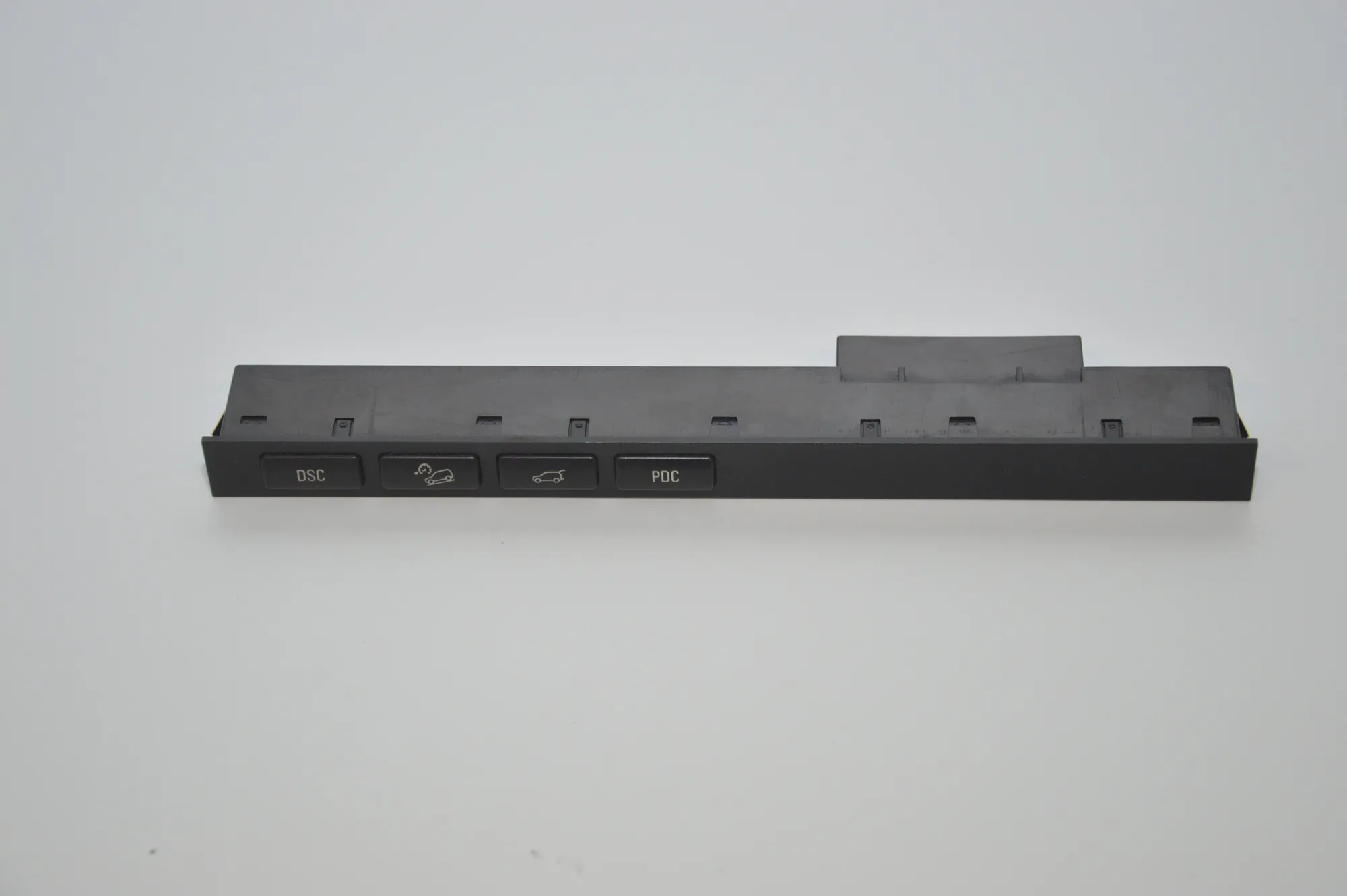 Button Switch Panel – OEM 8373734 · BMW X5 (E53) BMW X5 (E53) 4.4 i 2001 – 2