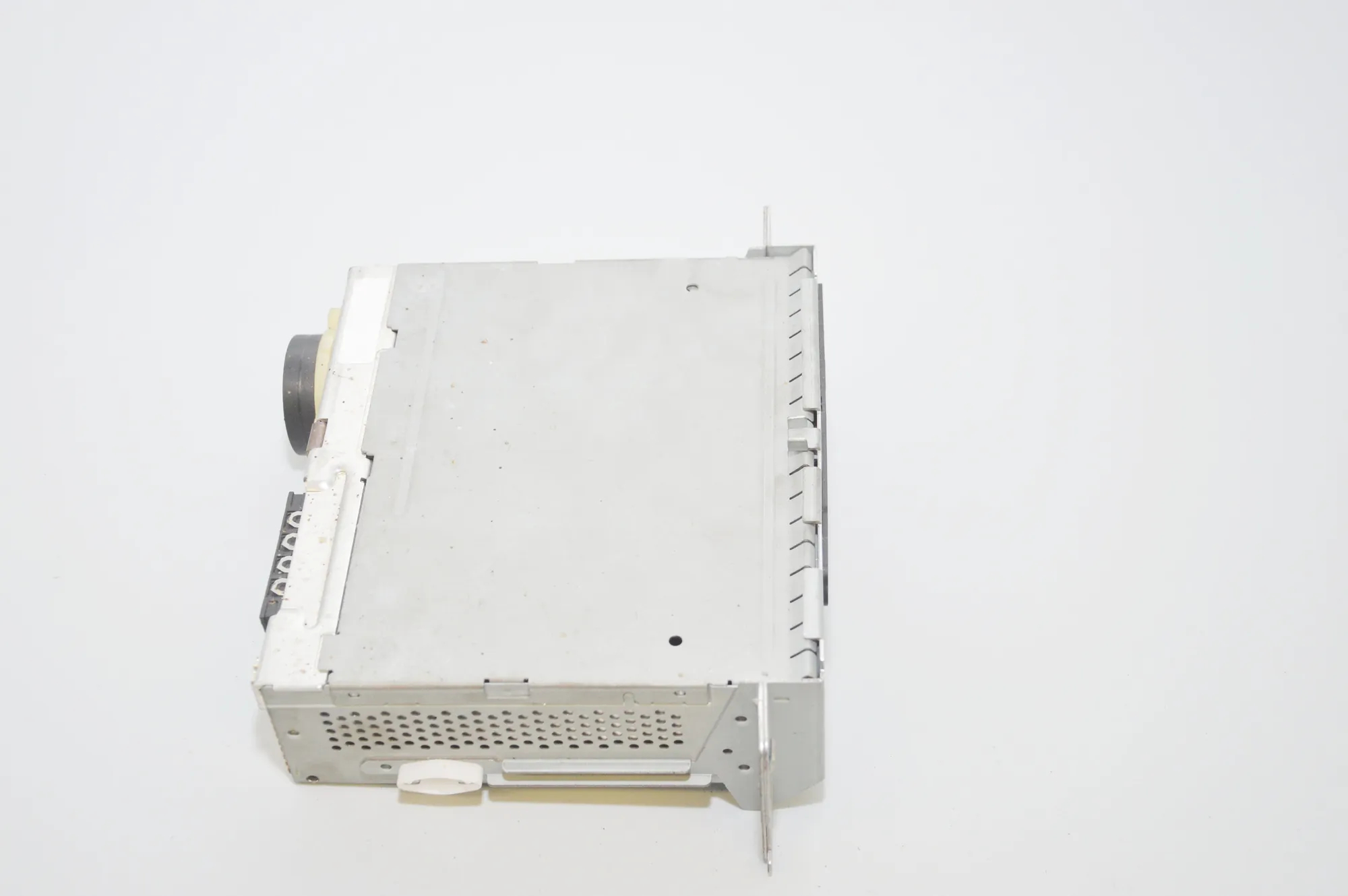 Music Radio CD Player Head Unit – OEM 9149228 · BMW 5 (E60) BMW 5 (E60) 520 d 2004 – 3