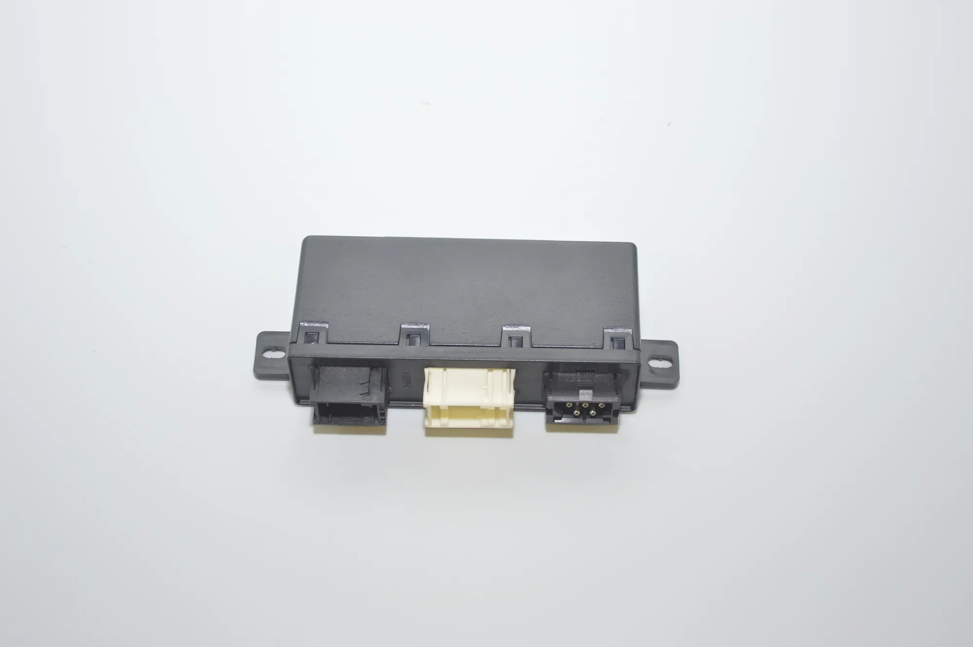Front Left Door Control Unit – OEM 6904255 · BMW 5 Touring (E39) 525 d 2000 – 4