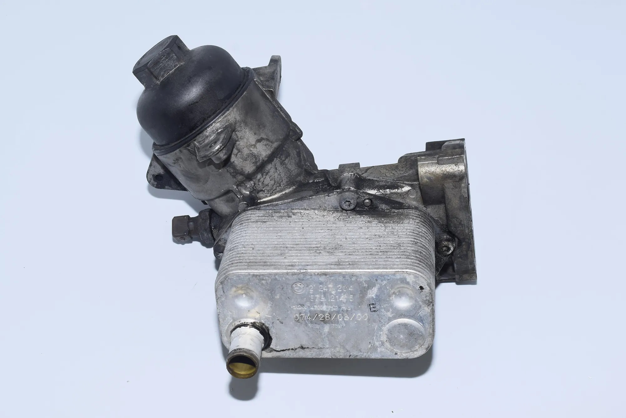 Oil Cooler – OEM 2247204 · BMW 5 Touring (E39) 525 d 2000