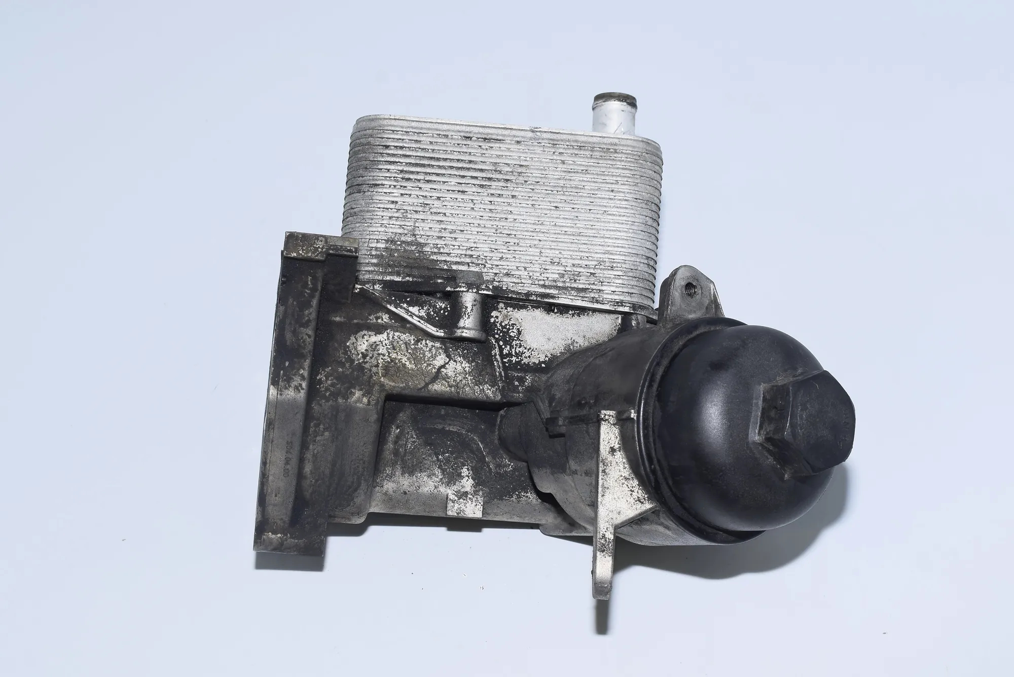 Oil Cooler – OEM 2247204 · BMW 5 Touring (E39) 525 d 2000 – 3
