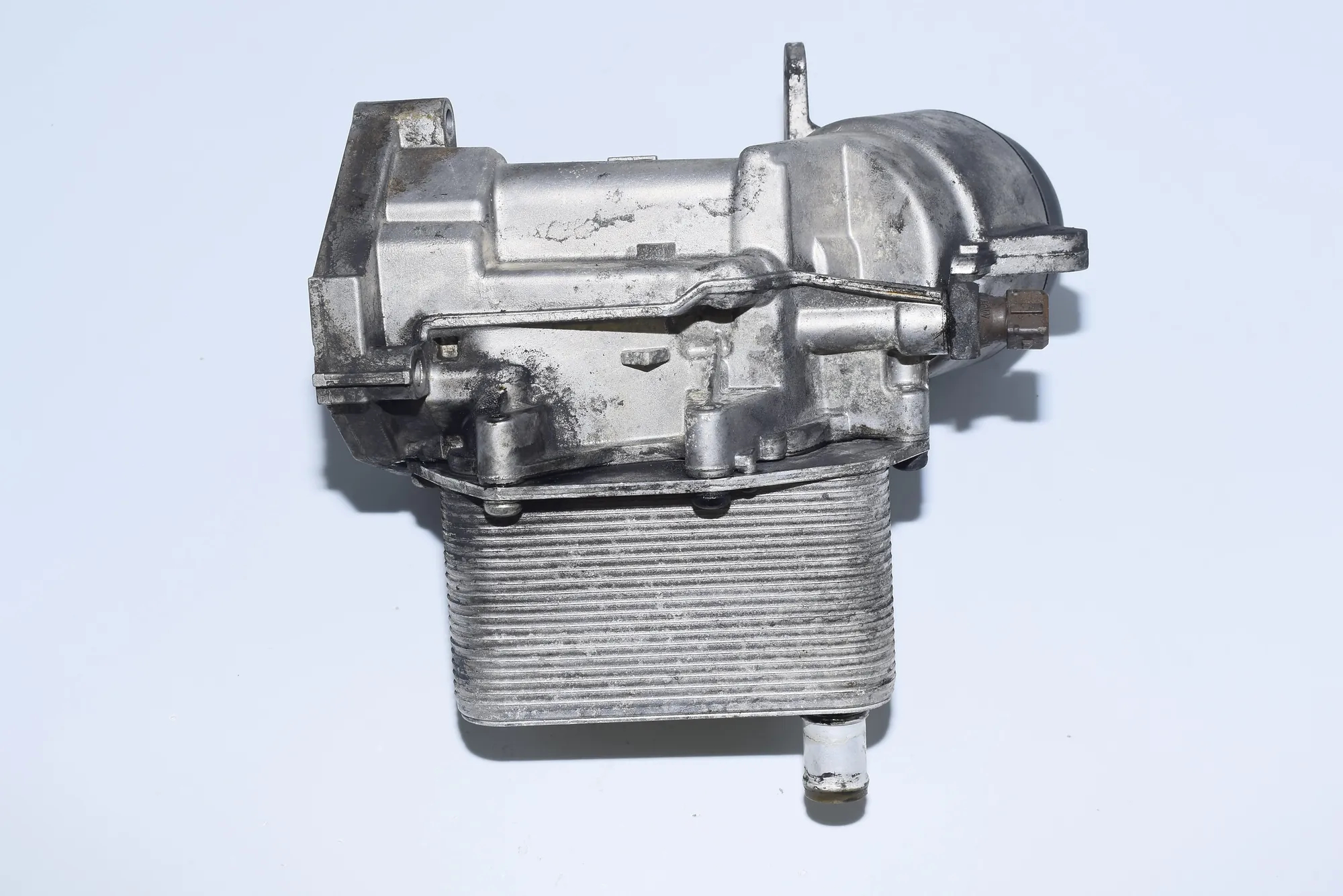 Oil Cooler – OEM 2247204 · BMW 5 Touring (E39) 525 d 2000 – 4