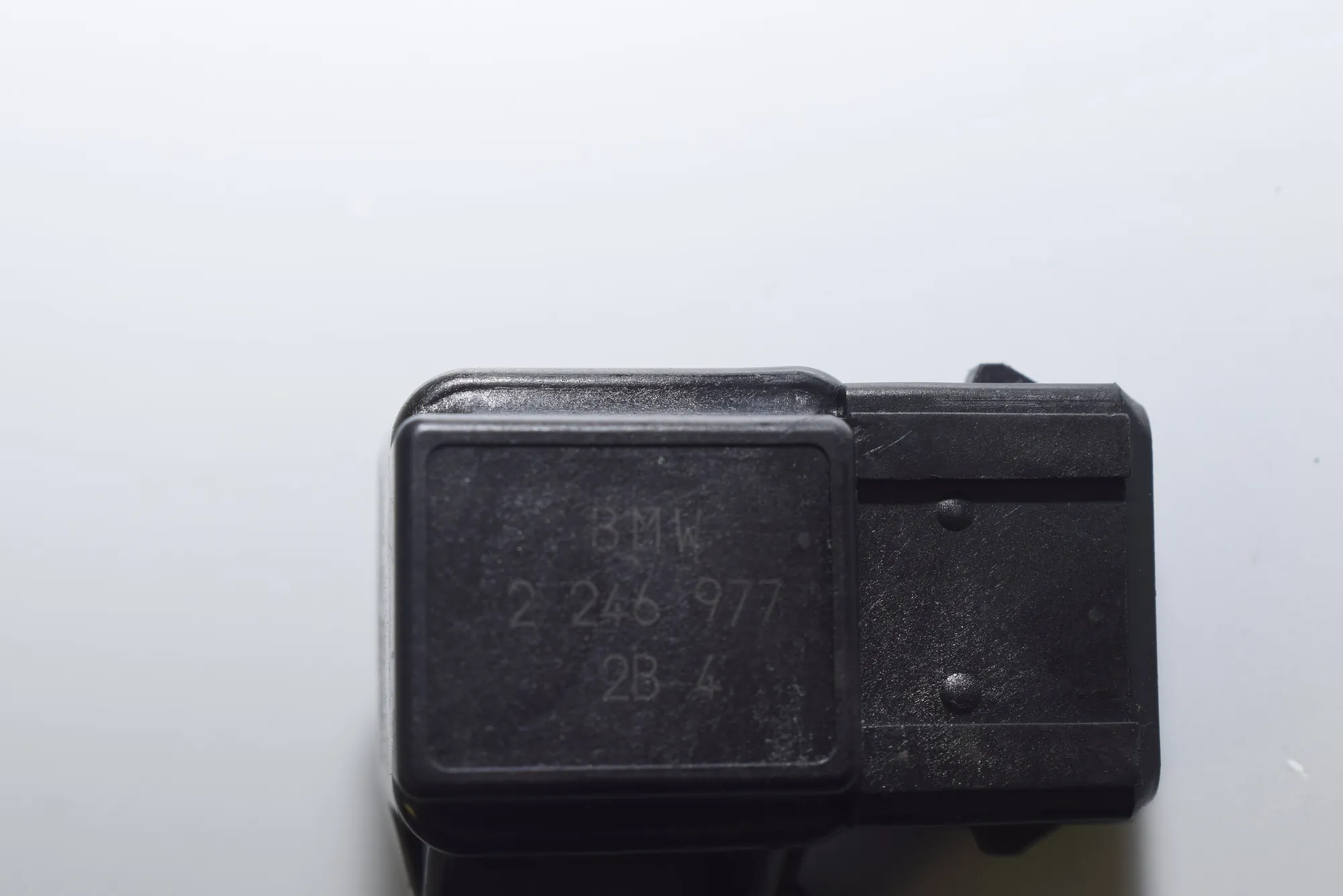 Intake Manifold Pressure Sensor – OEM 2246977 · BMW 5 Touring (E39) 525 d 2000 – 5
