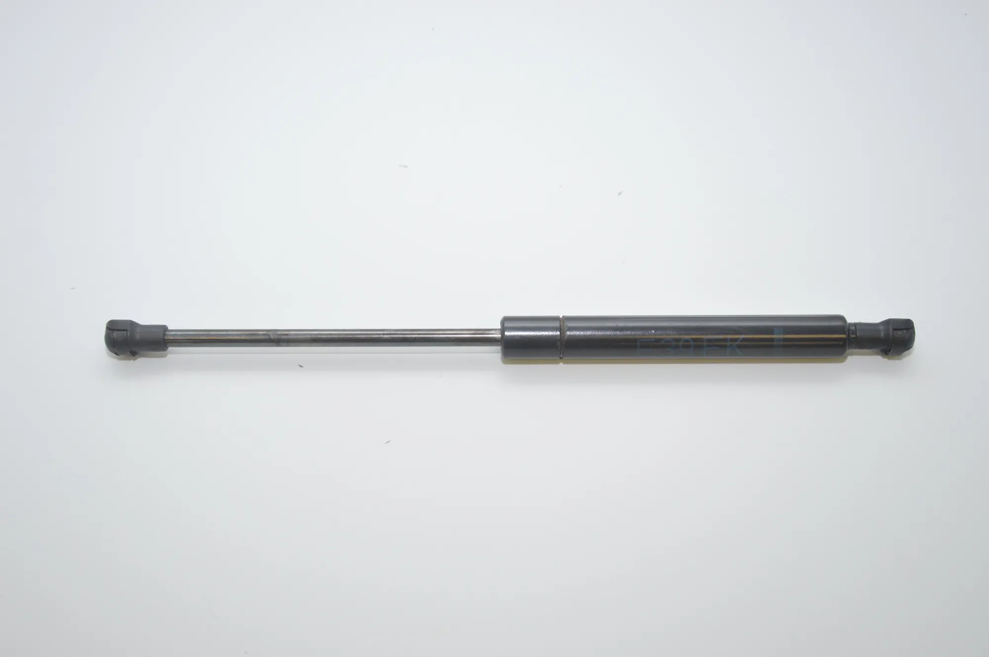 Front Left Bonnet Strut – OEM 8174866 · BMW 5 Touring (E39) 525 d 2000