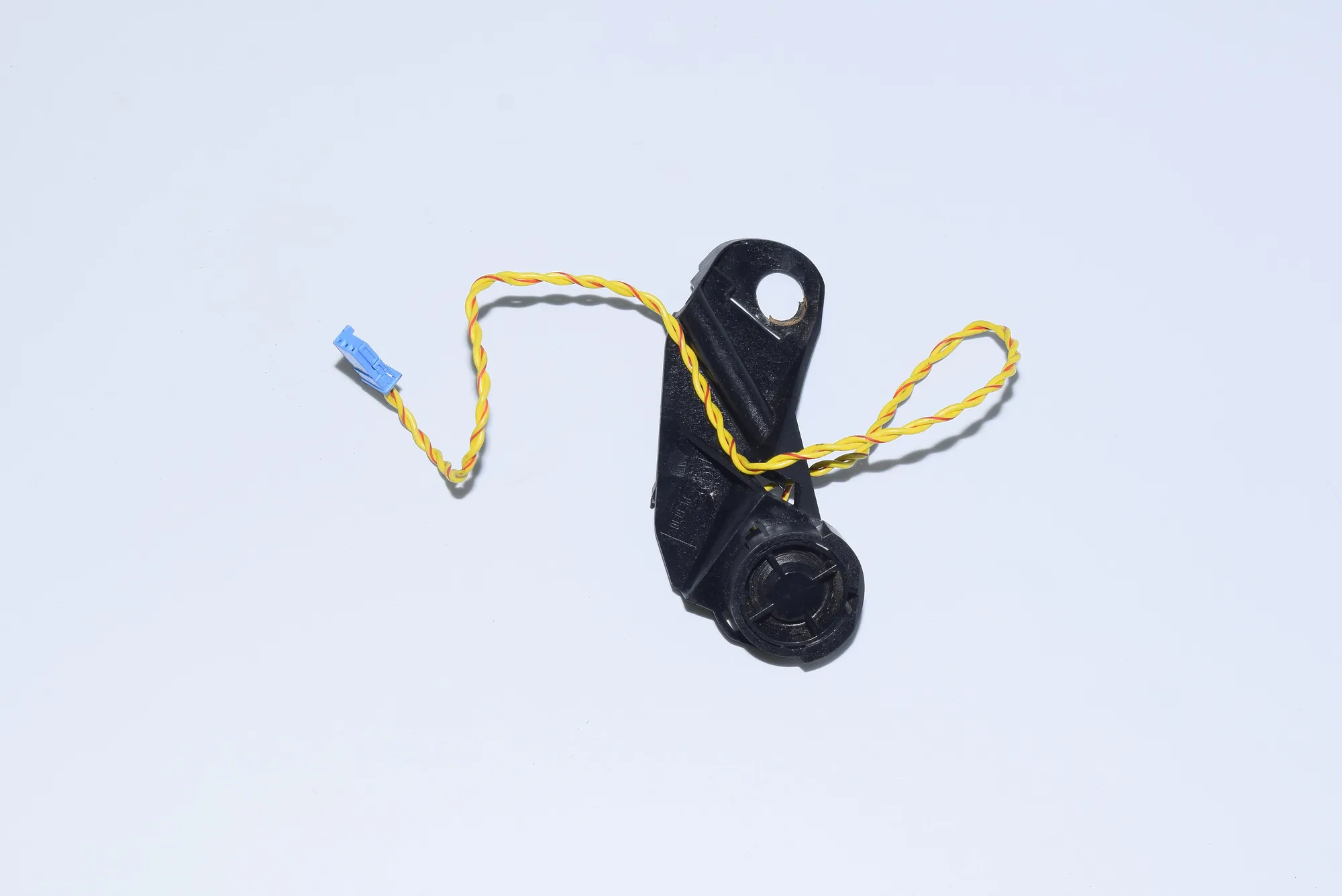 Front Left Door Speaker – OEM 8362529 · BMW 5 (E39) BMW 5 (E39) 2003 – 4