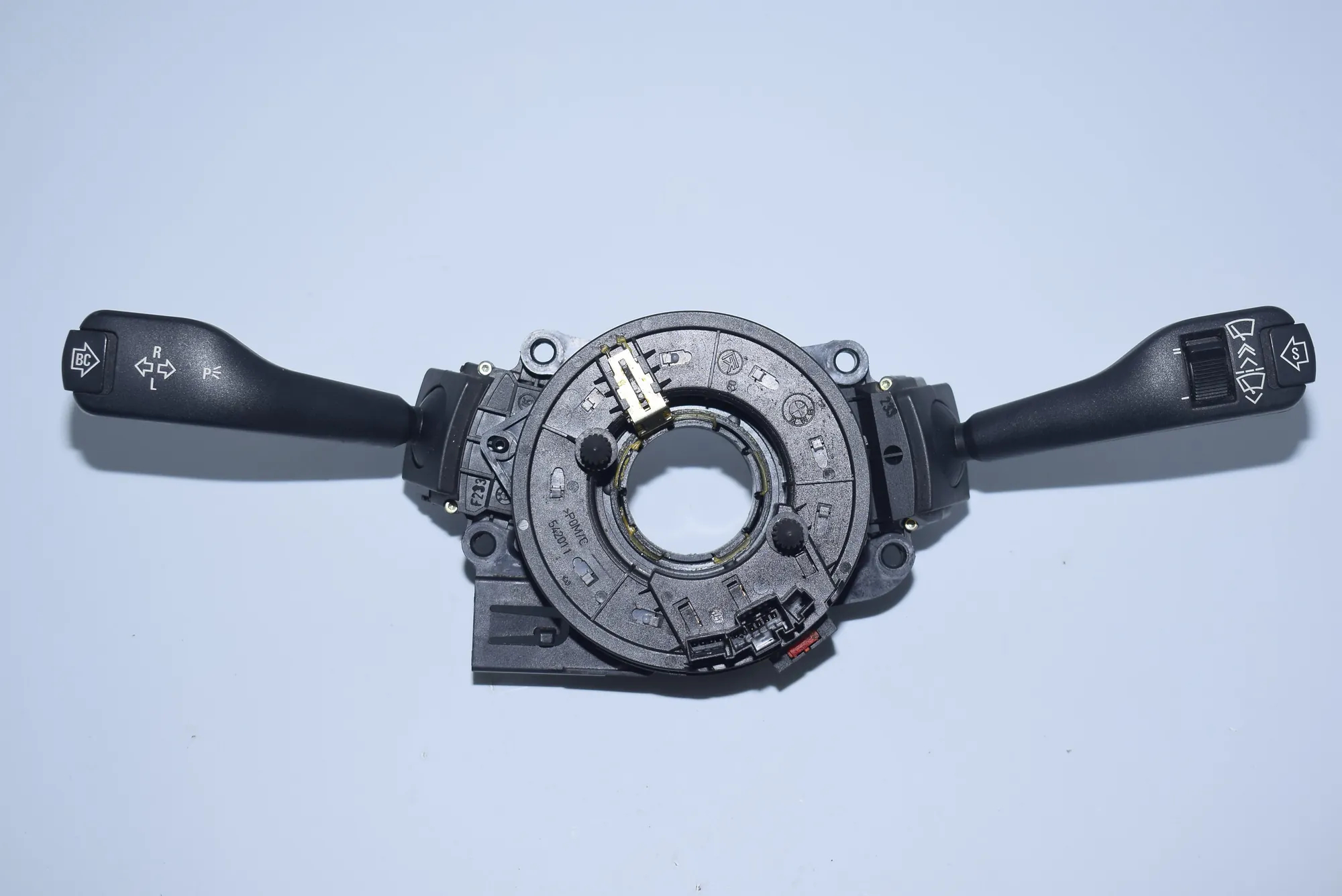 Indicator Wiper Stalk Switch – OEM 8376443 · BMW 5 Touring (E39) 525 d 2003 – 6