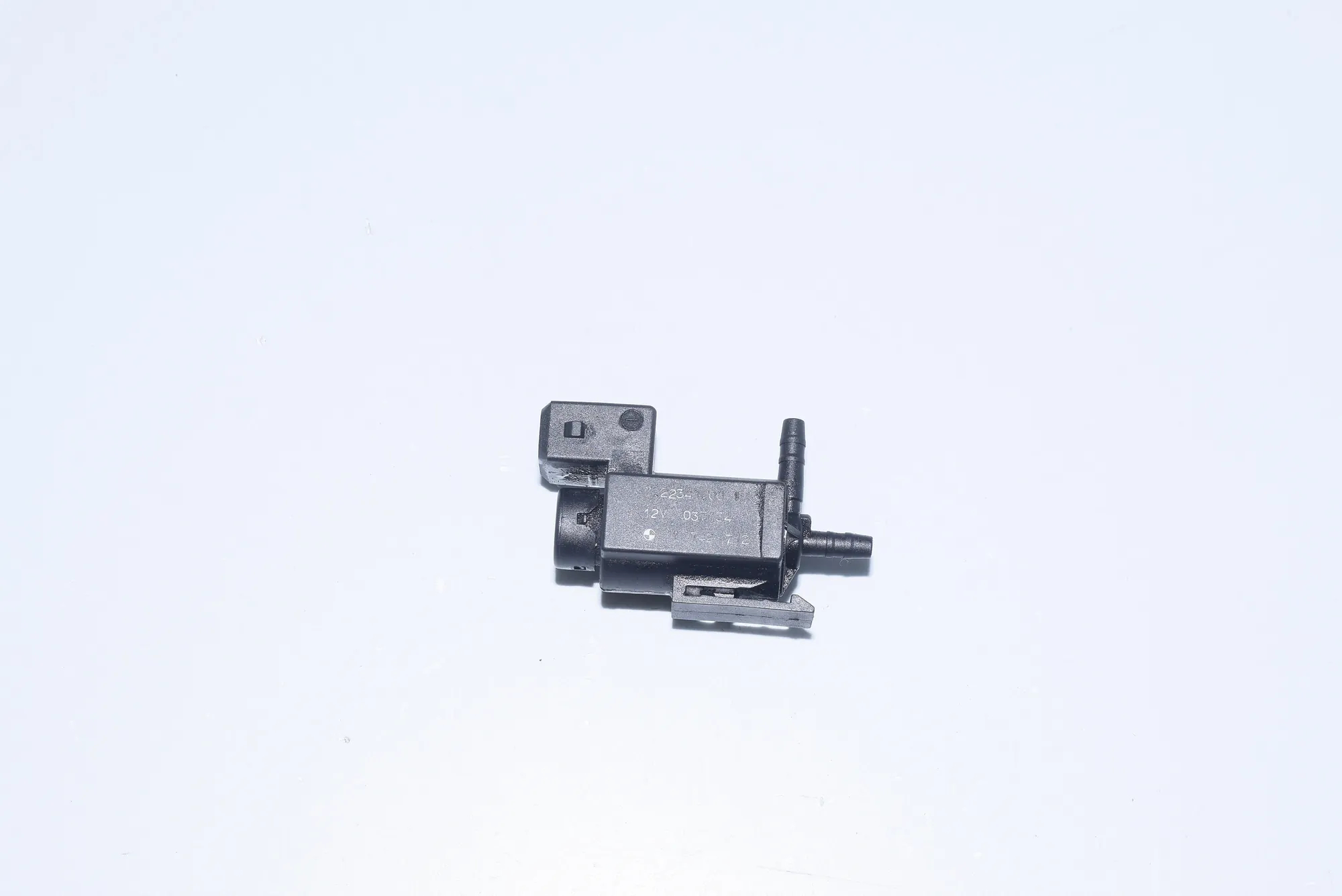 Solenoid Valve – OEM 1742712 · BMW 5 Touring (E39) 525 d 2003