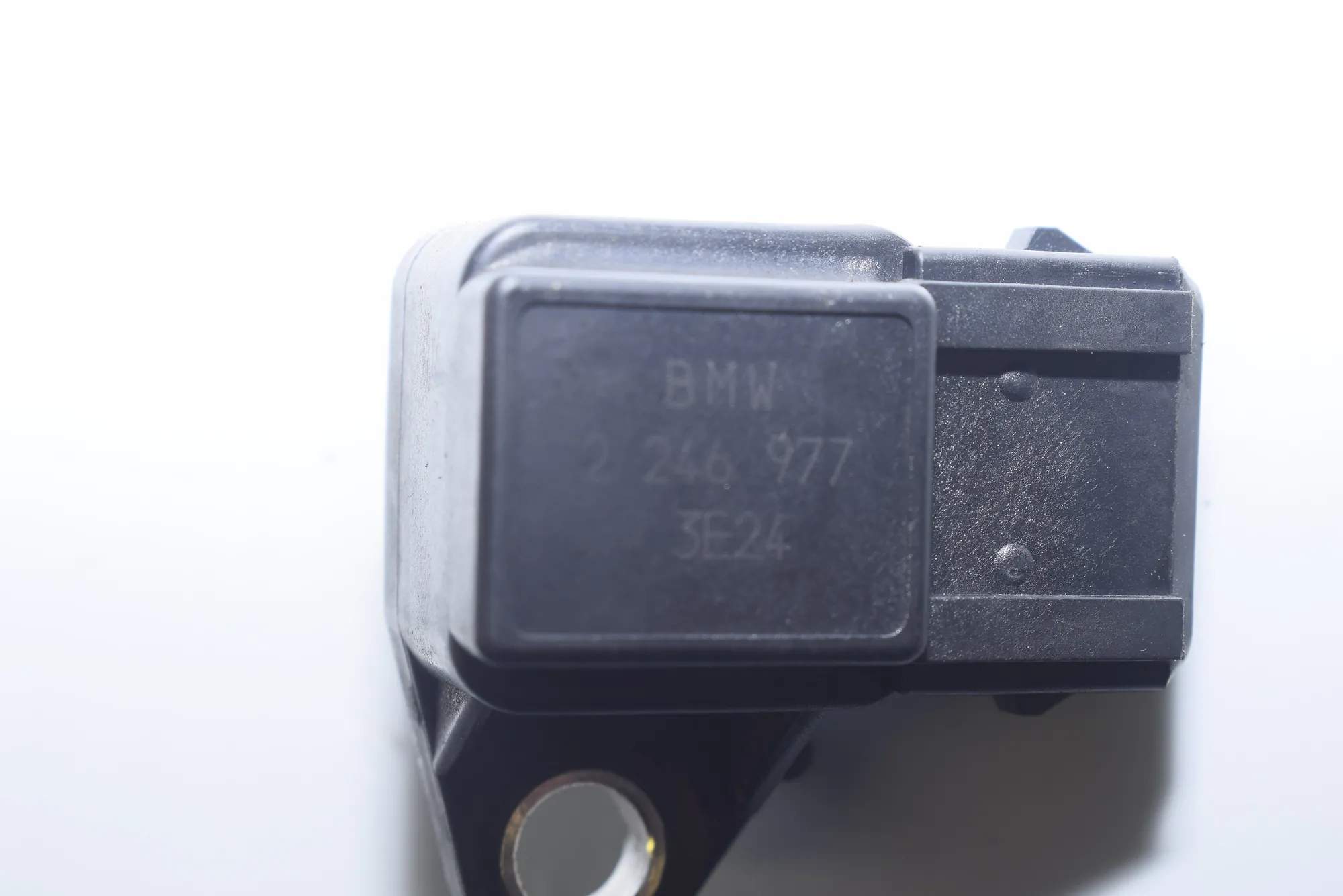 Intake Manifold Pressure Sensor – OEM 2246977 · BMW 5 Touring (E39) 525 d 2003 – 6