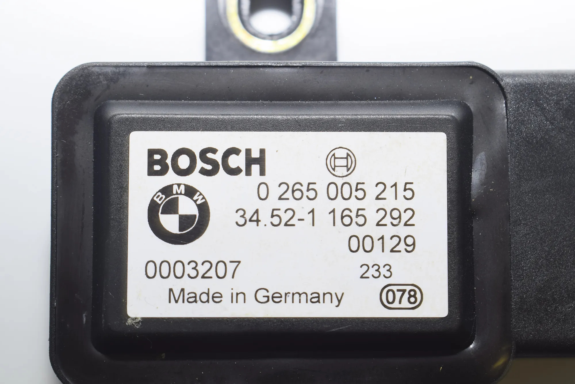 Acceleration Sensor – OEM 0265005215 · BMW 5 Touring (E39) 530 d 2000 – 6