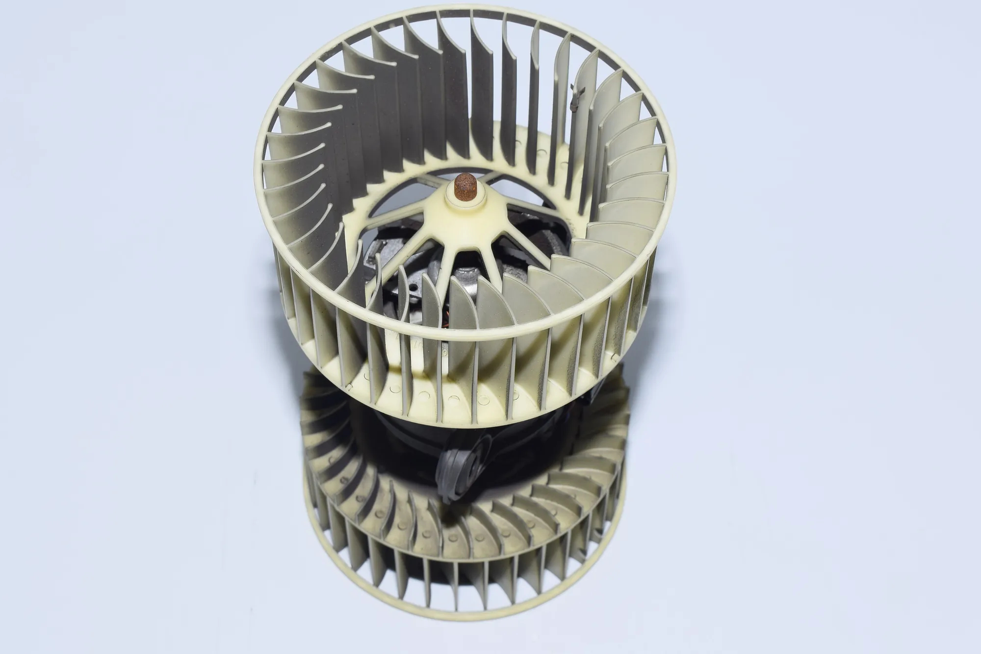 Heater Blower Fan – OEM 8385558 · BMW 5 Touring (E39) 530 d 2000 – 4
