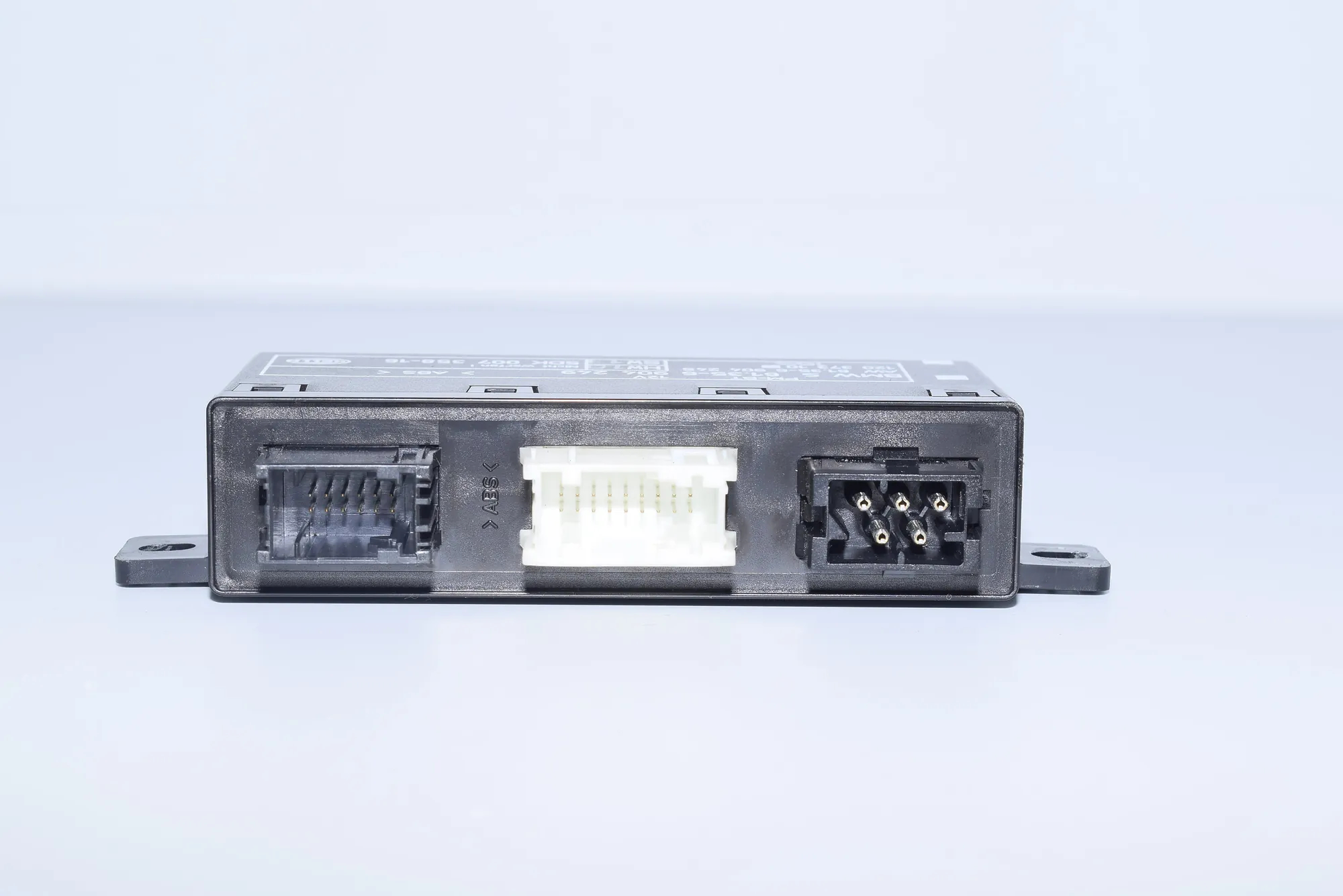 Front Left Door Control Unit – OEM 6904249 · BMW 5 Touring (E39) 525 d 2003 – 3