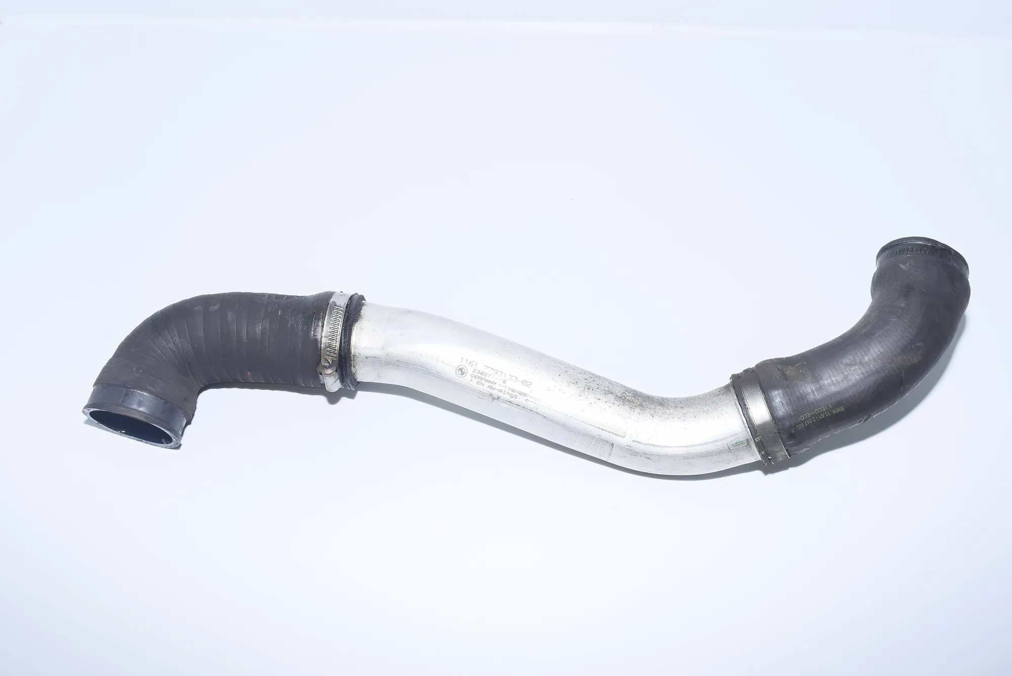 Left Side Intercooler Hose – OEM 7793133 · BMW 5 Touring (E39) 525 d 2003 – 3
