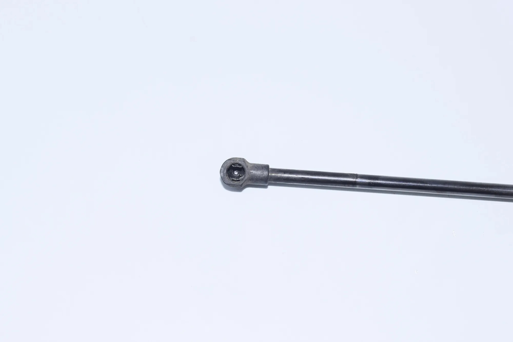 Front Right Bonnet Strut – OEM 8174866 · BMW 5 Touring (E39) 525 d 2003 – 2