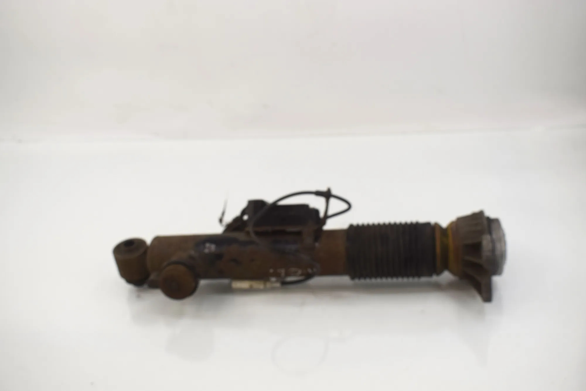 Rear Left Shock Absorber – OEM 6796985 · BMW 5 Touring (F11) 530 d xDrive 2011 – 5