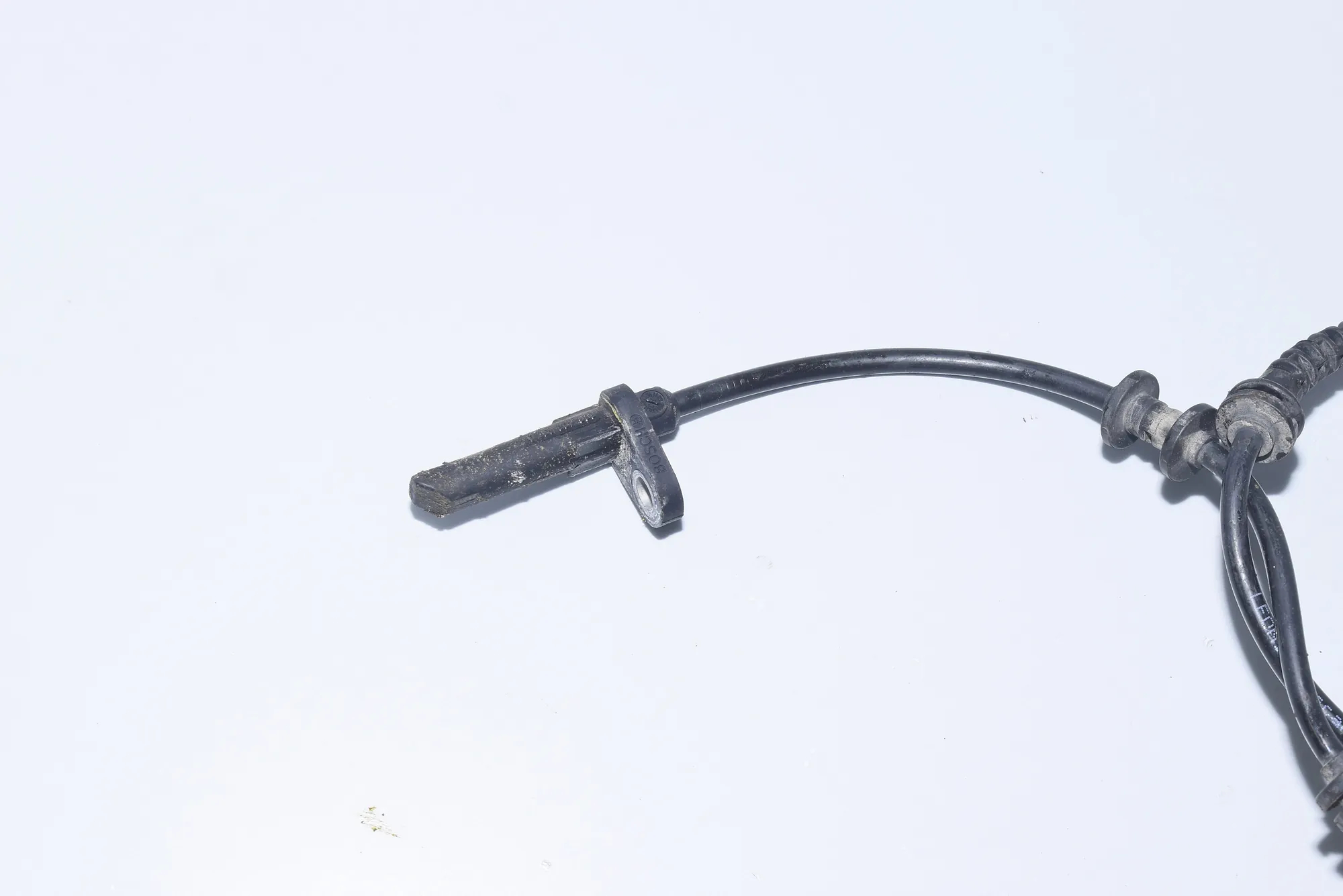 Rear Right ABS Sensor – OEM 6775864 · BMW 7 (F01, F02) BMW 7 (F01, F02) 730 d 2010 – 3