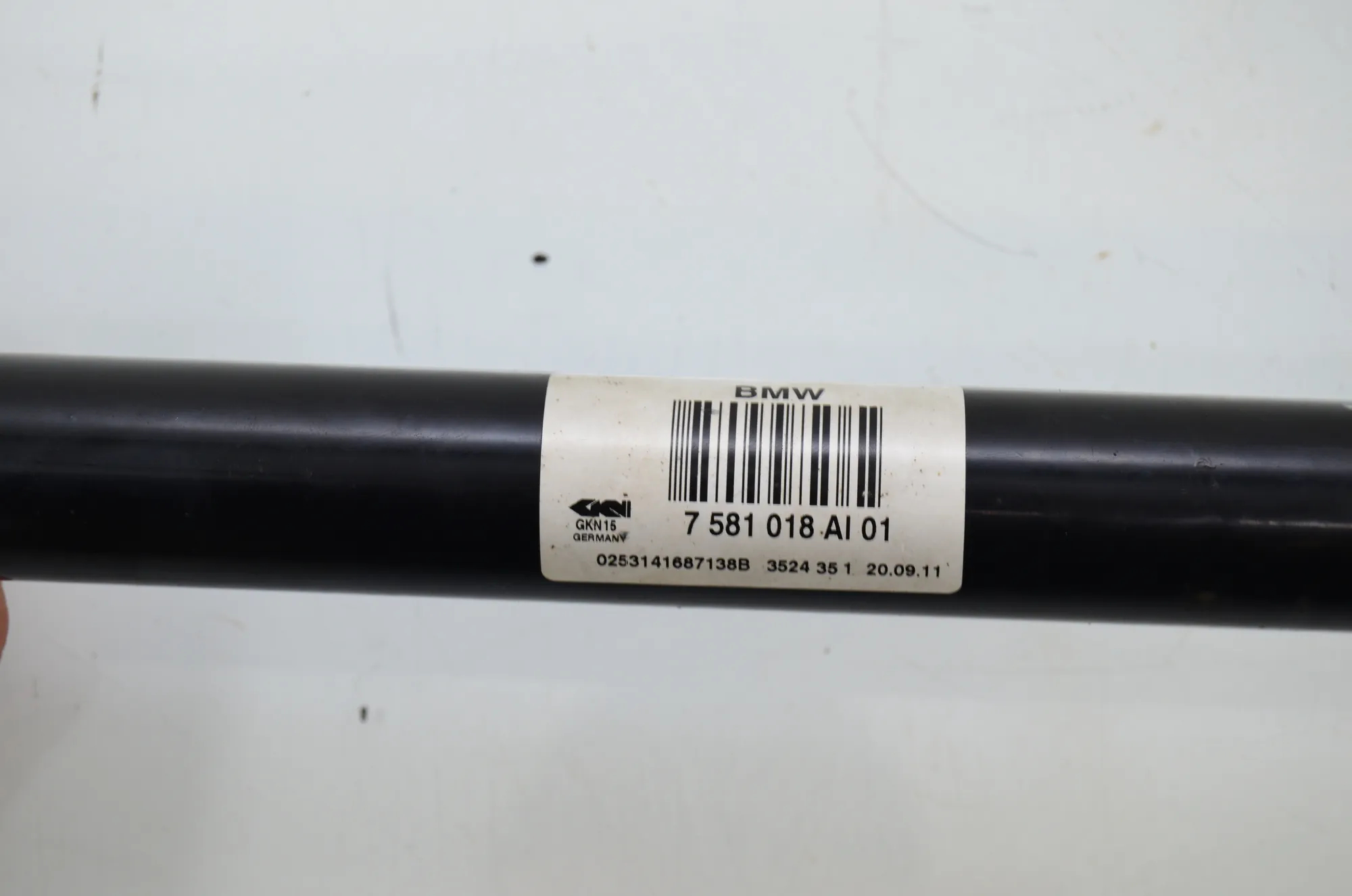 Rear Right Driveshaft – OEM 7581018 · BMW 5 Touring (F11) 530 d xDrive 2011 – 4