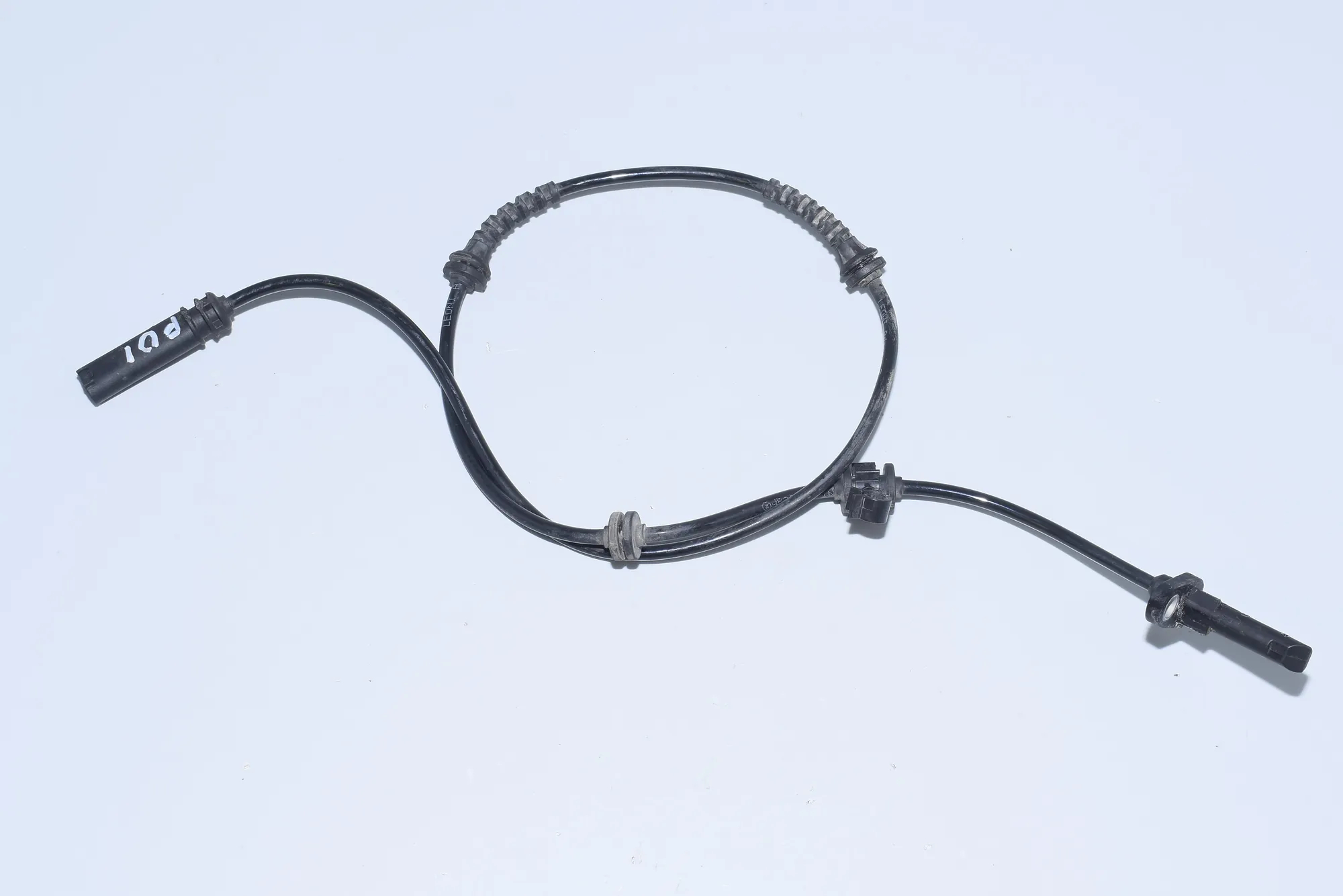 Rear Right ABS Sensor – OEM 6775864 · BMW 7 (F01, F02) BMW 7 (F01, F02) 740 d xDrive 2011 – 4