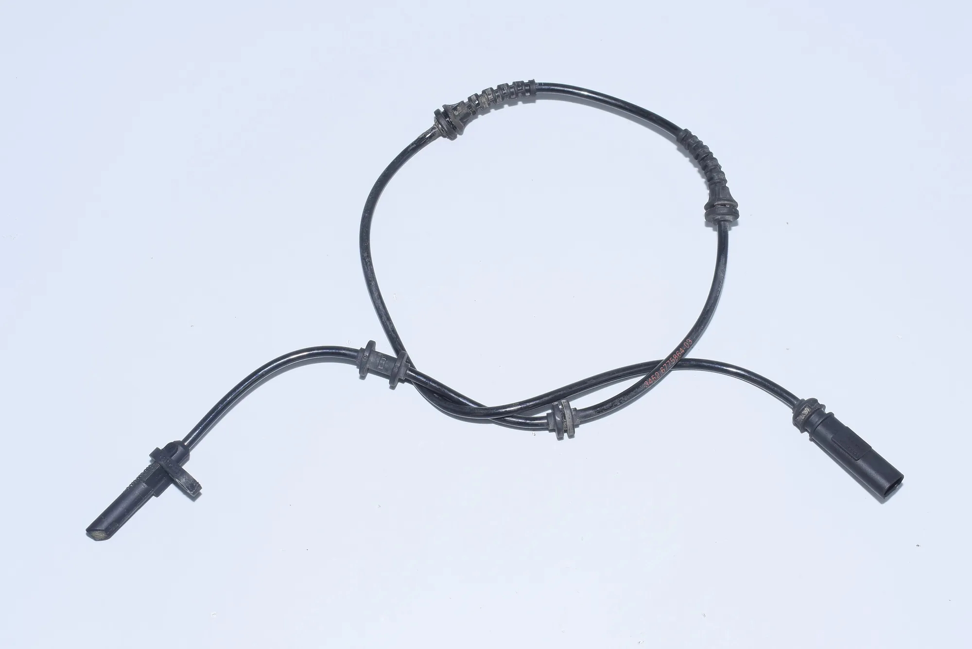Rear Left ABS Sensor – OEM 0265007983 · BMW 7 (F01, F02) BMW 7 (F01, F02) 740 d xDrive 2011 – 2
