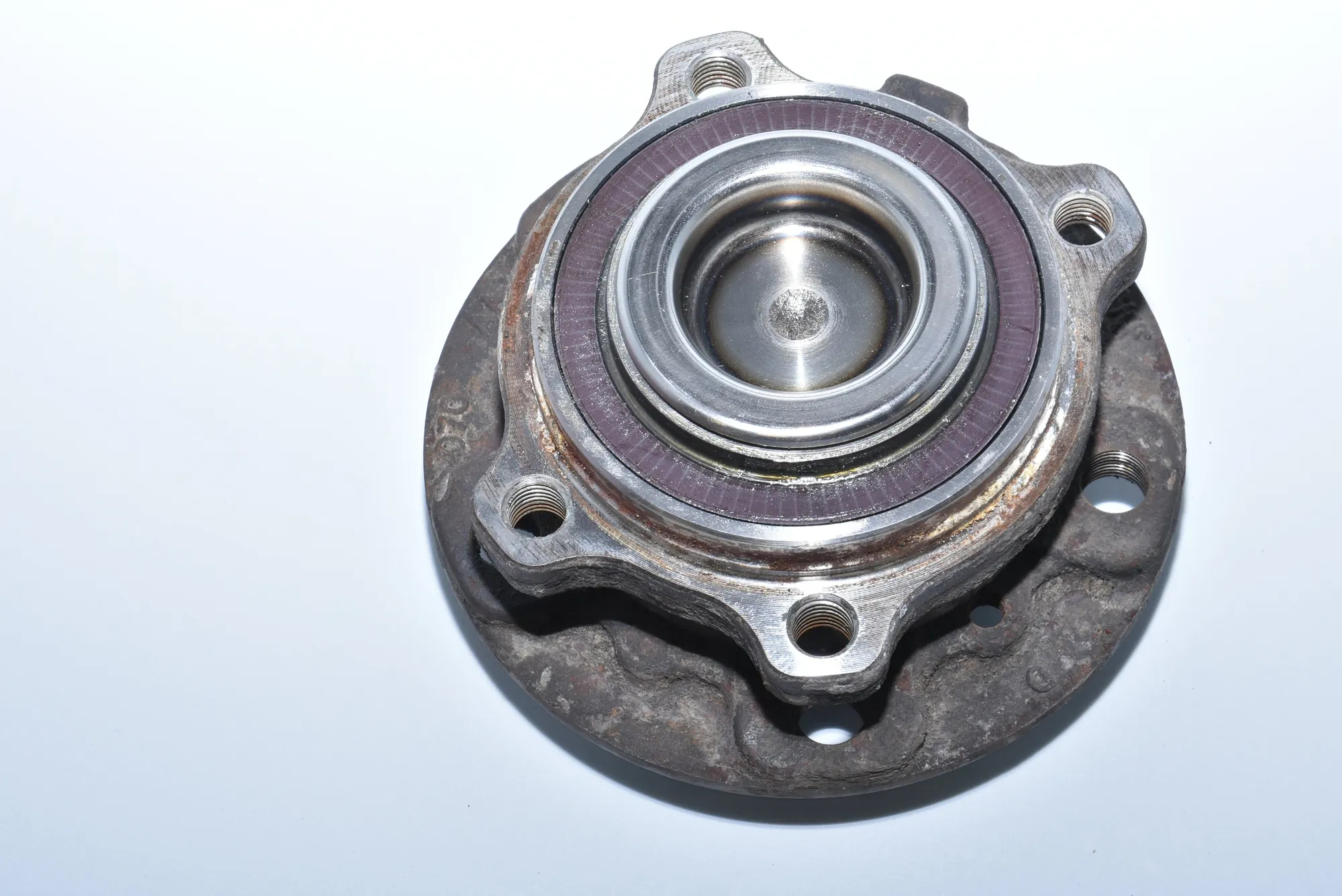 Front Left Wheel Bearing – OEM NA · BMW 7 (F01, F02) BMW 7 (F01, F02) 730 d 2010 – 2
