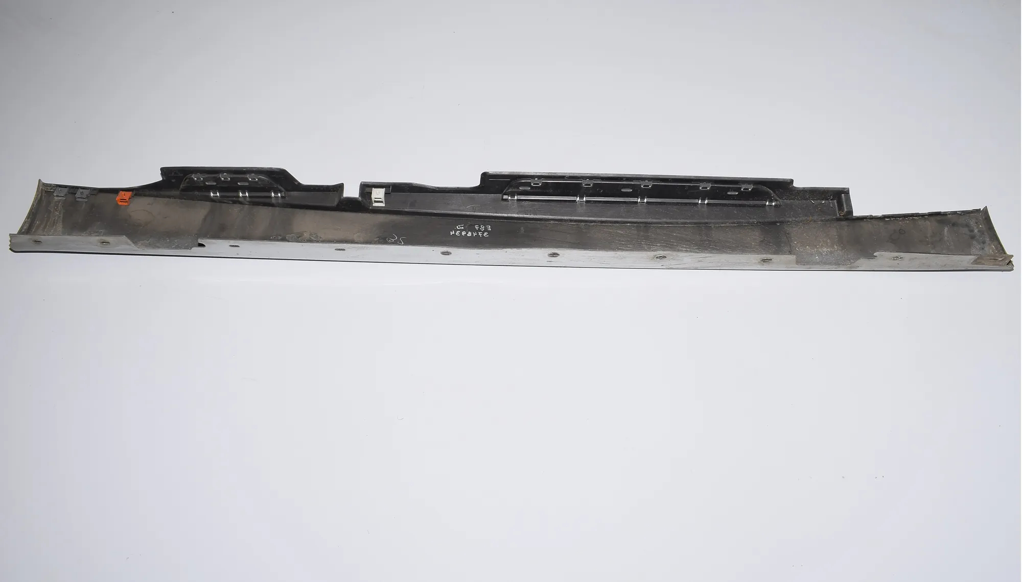 Right Side Plastic Sideskirt Cover – OEM NA · BMW 1 (E87) 120 i 2004 – 4