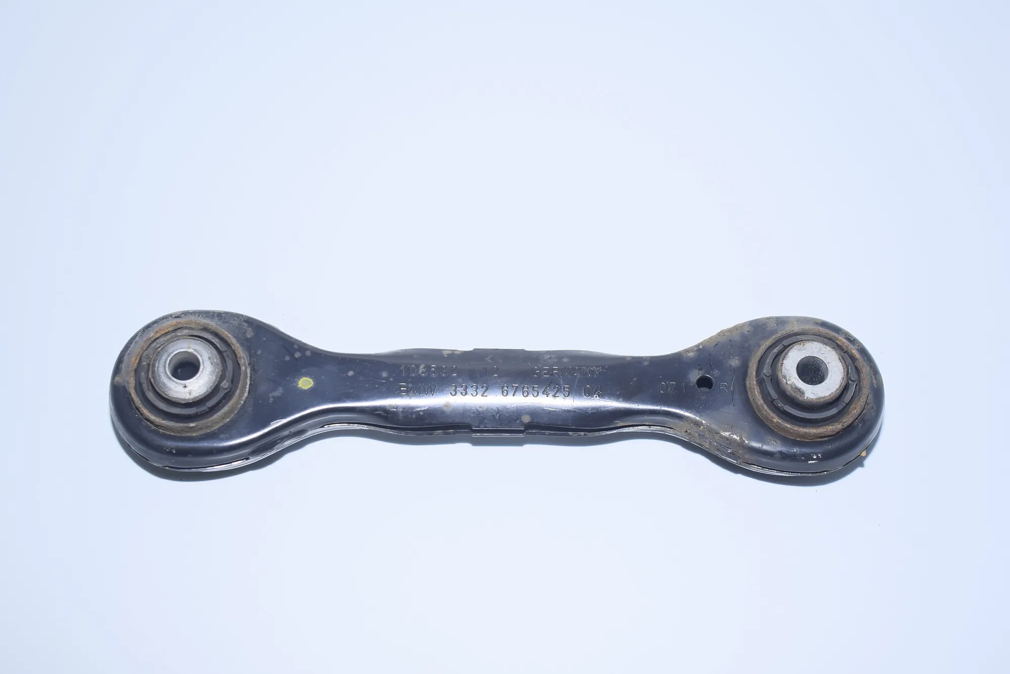 Rear Left Control Arm – OEM 6765425 · BMW 1 (E87) 120 i 2004 – 3