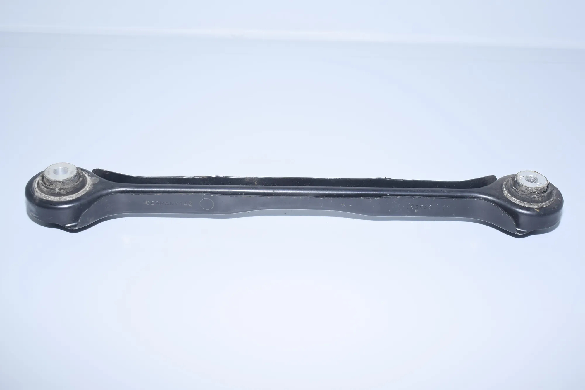 Rear Left Control Arm – OEM 6763471 · BMW 1 (E87) 120 i 2004 – 6