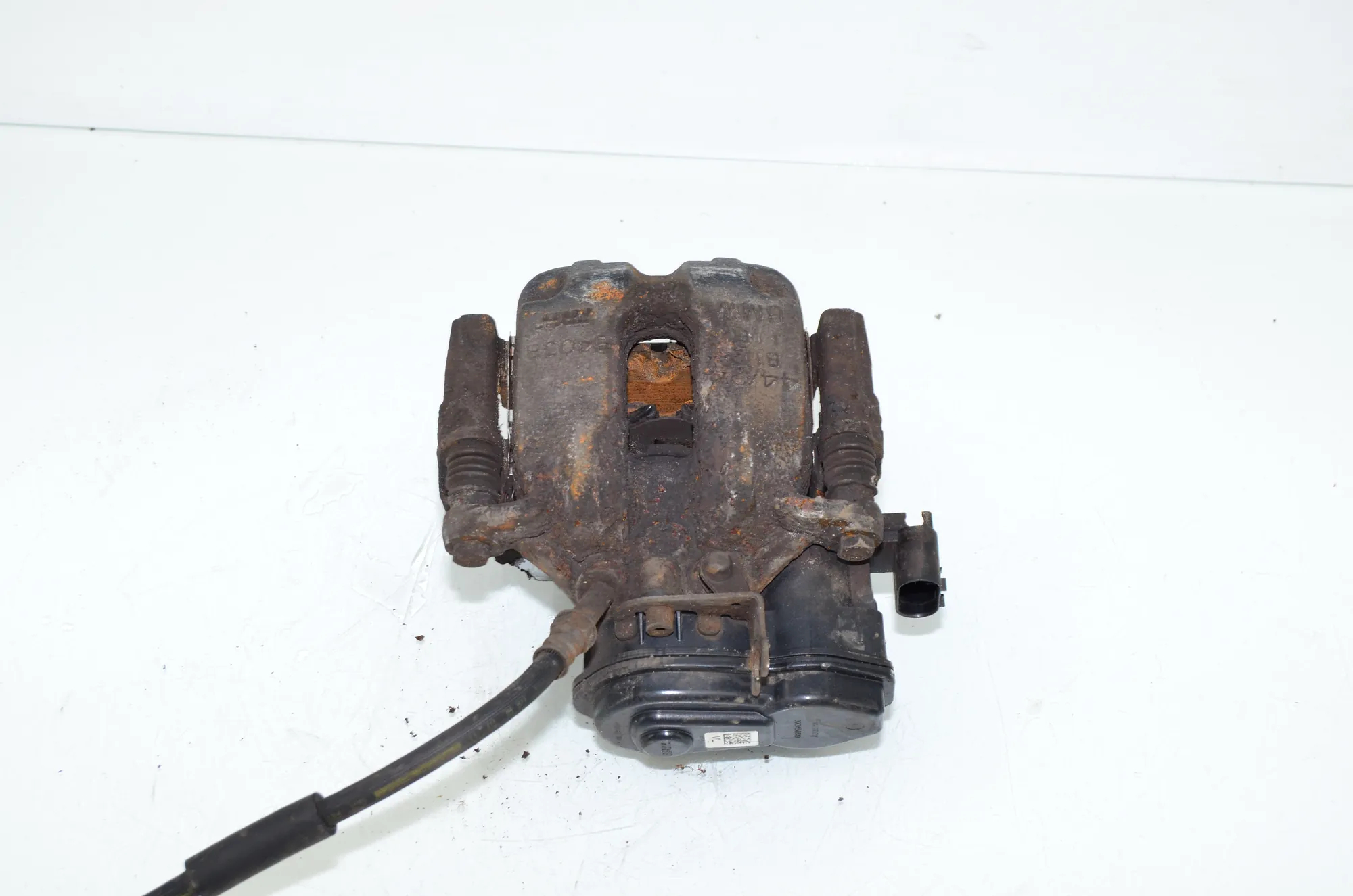 Rear Left Brake Caliper – OEM 6793047 · BMW 5 Touring (F11) 530 d xDrive 2011 – 2