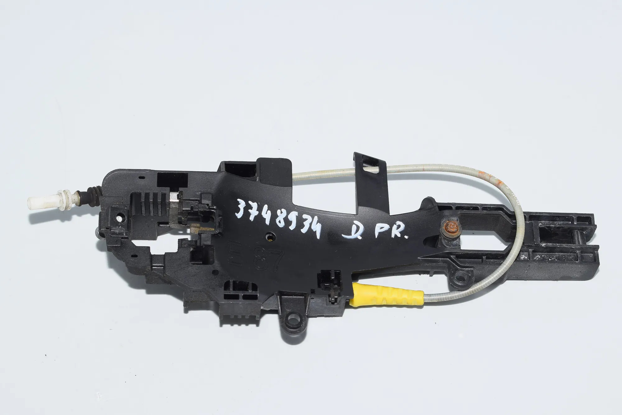 Front Right Door Interior Handle Frame – OEM 7059677 · BMW 1 (E87) 120 i 2004 – 2