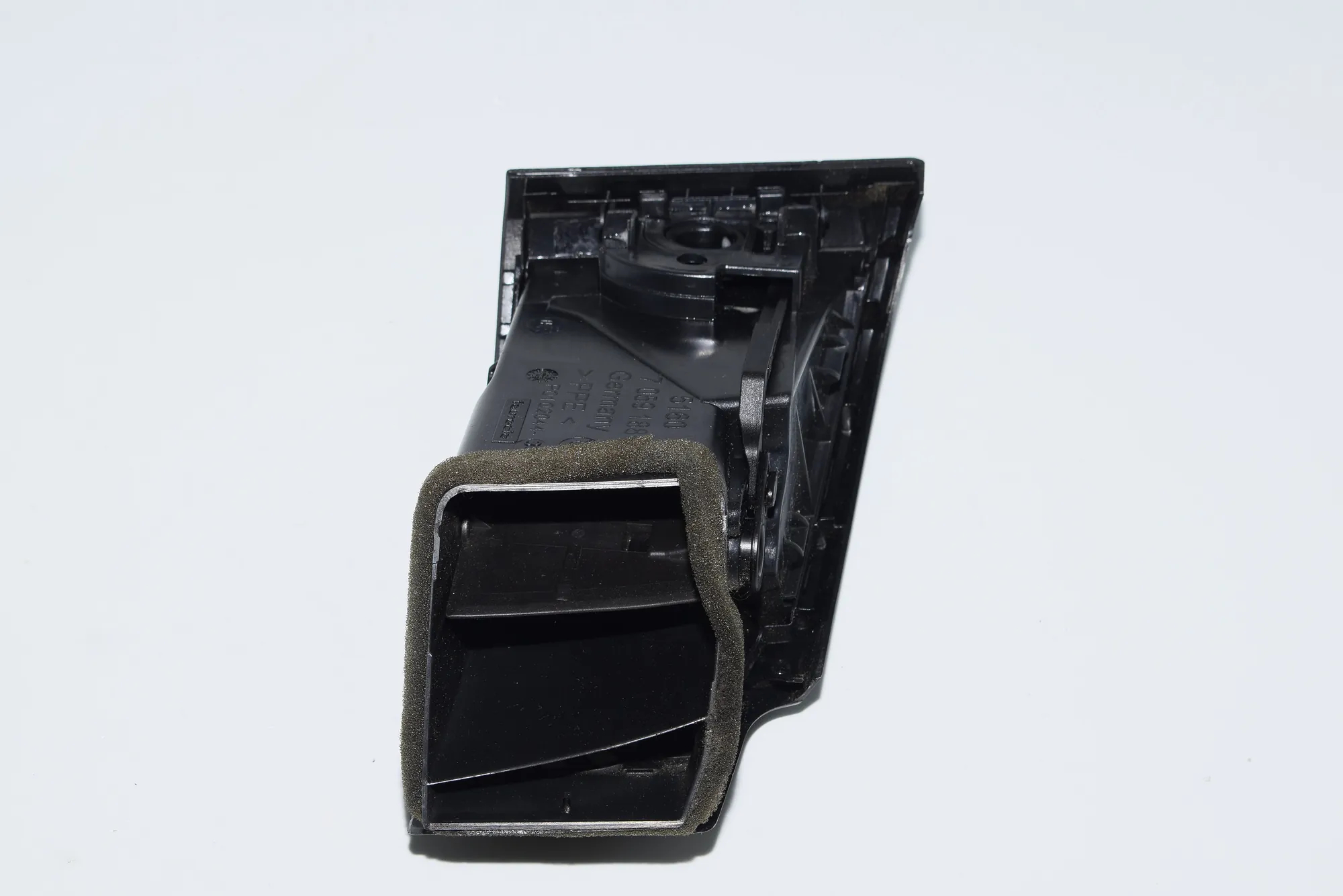 Dashboard Air Vents – OEM 7059188 · BMW 1 (E87) 120 i 2004