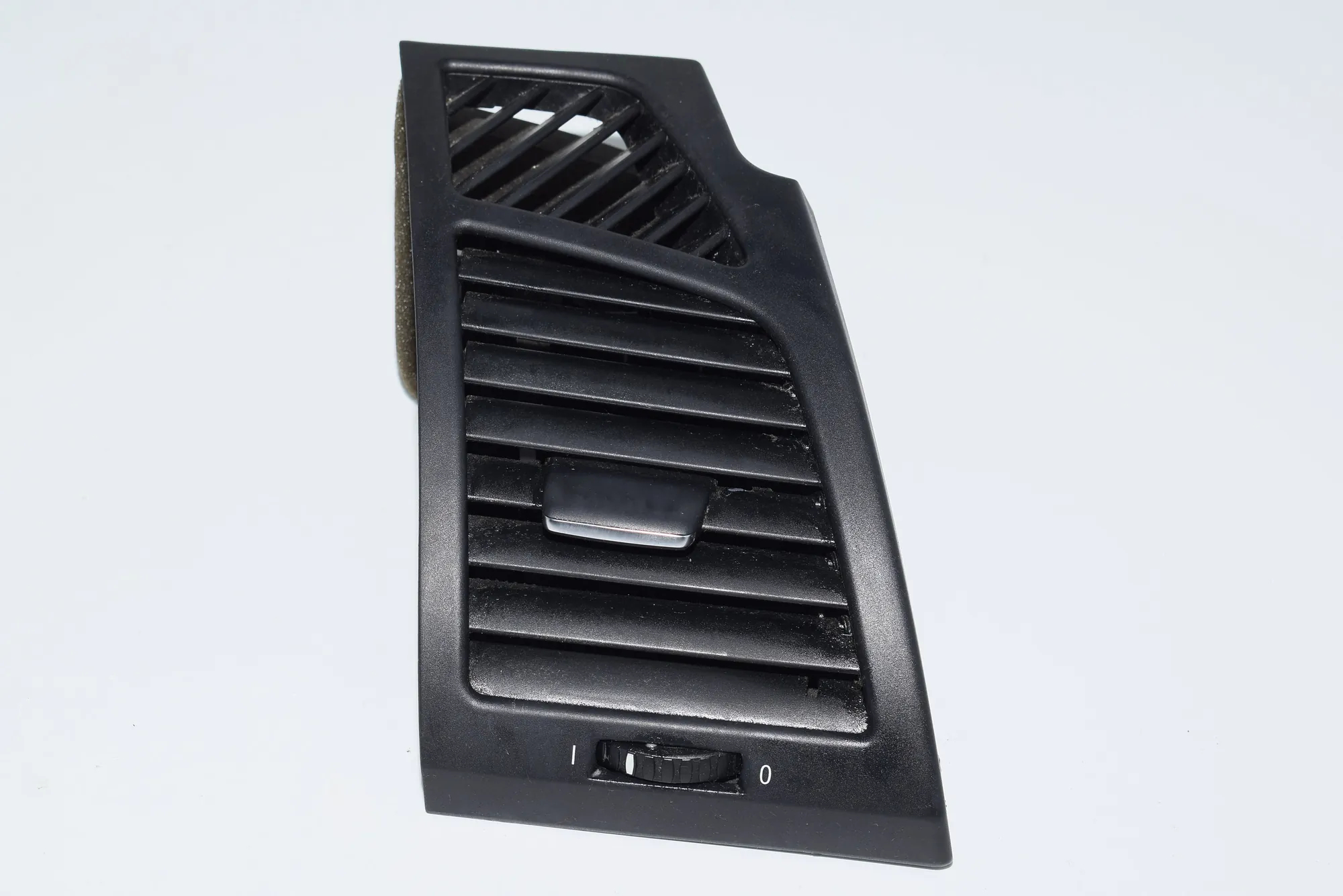 Dashboard Air Vents – OEM 7059188 · BMW 1 (E87) 120 i 2004 – 4